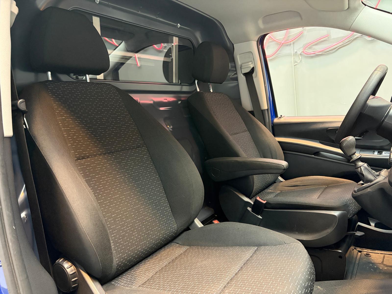 MERCEDES-BENZ Vito 116 CDI Pro-image-11