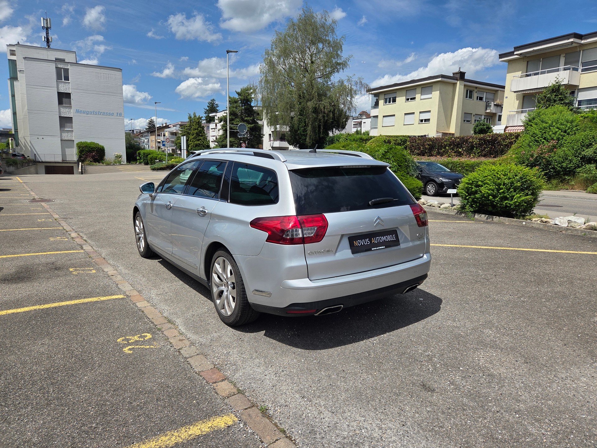 CITROEN C5 Tourer 3.0 HDi V6 Exclusive Automatic-image-2