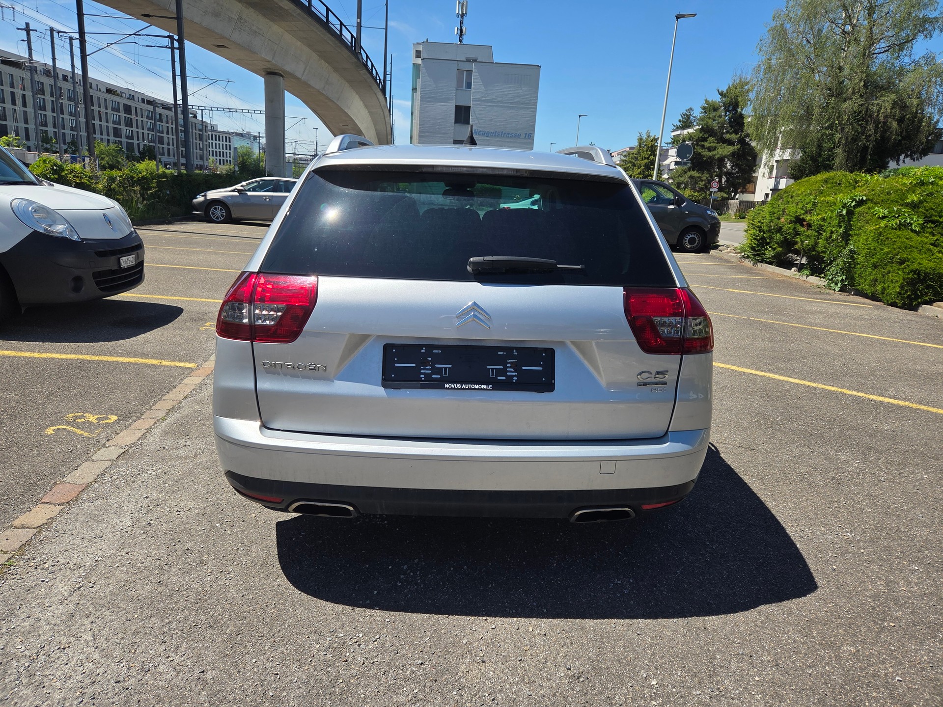 CITROEN C5 Tourer 3.0 HDi V6 Exclusive Automatic-showroom-element-3