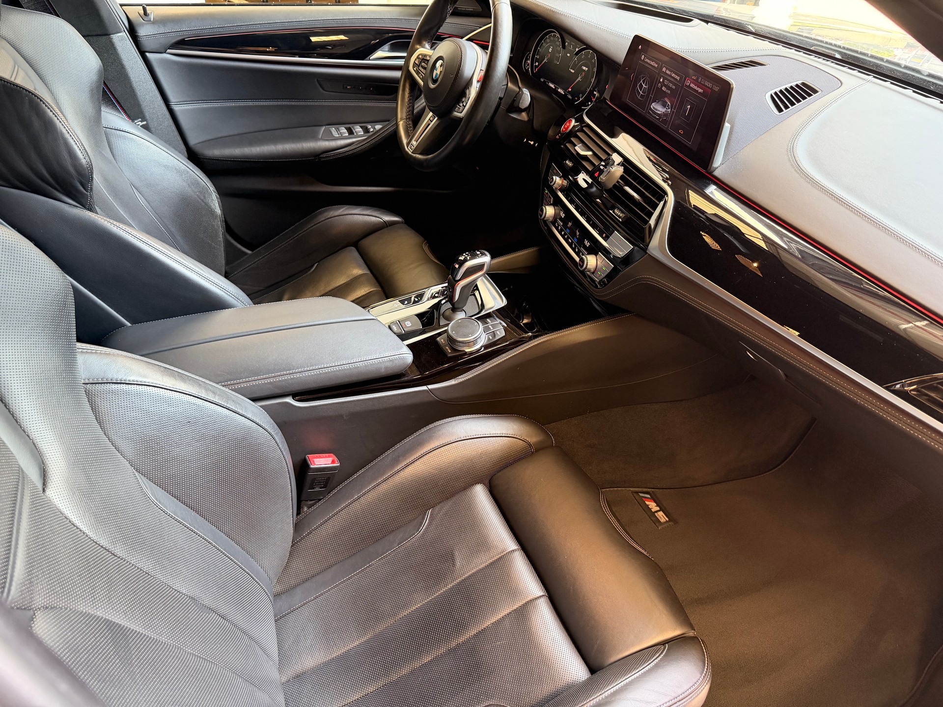 BMW M5 xDrive Competition Drivelogic (Ohne OPF)-image-8