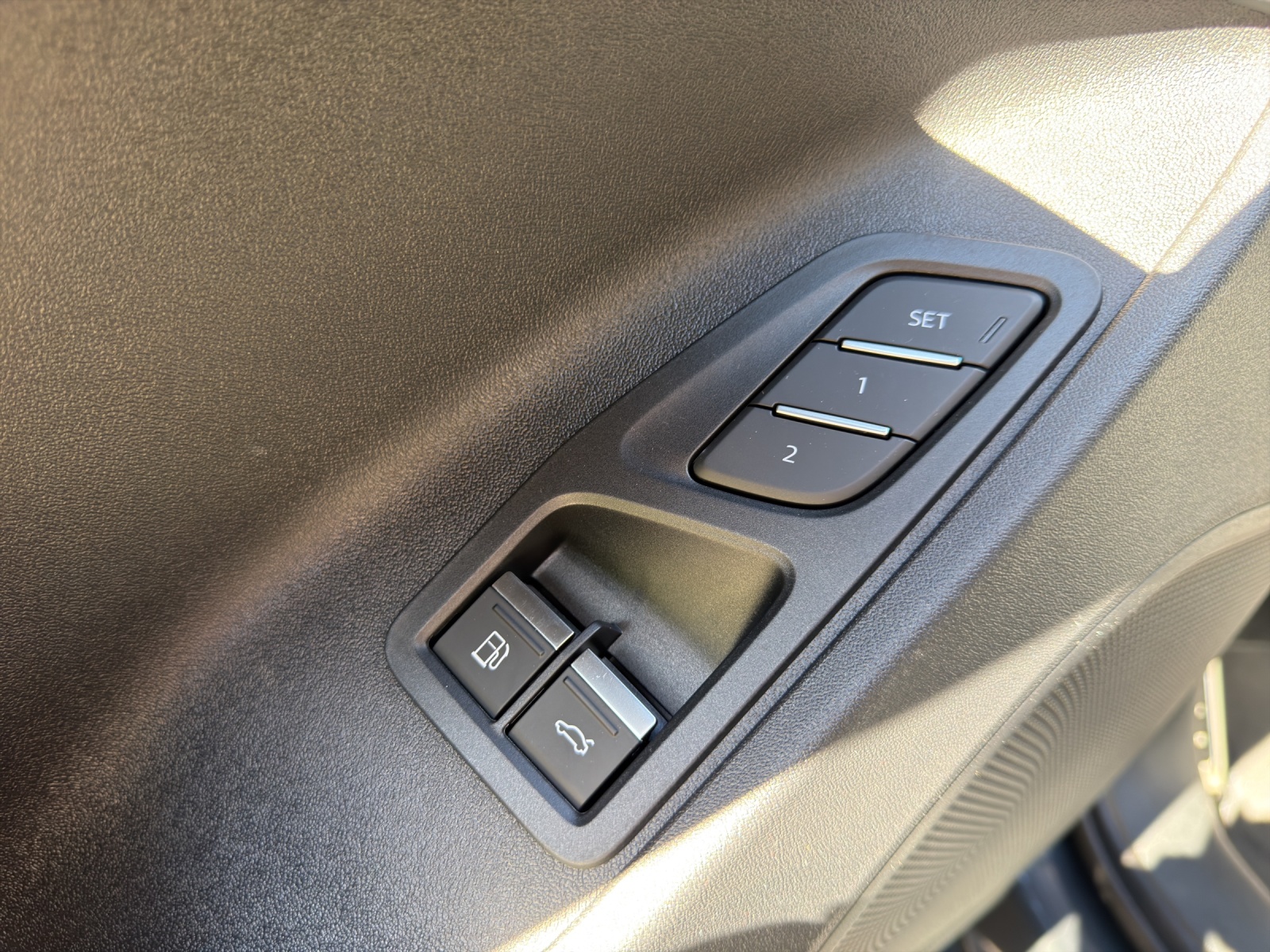 AUDI Q3 Sportback e-hybrid 200 kW S tronig-image-14