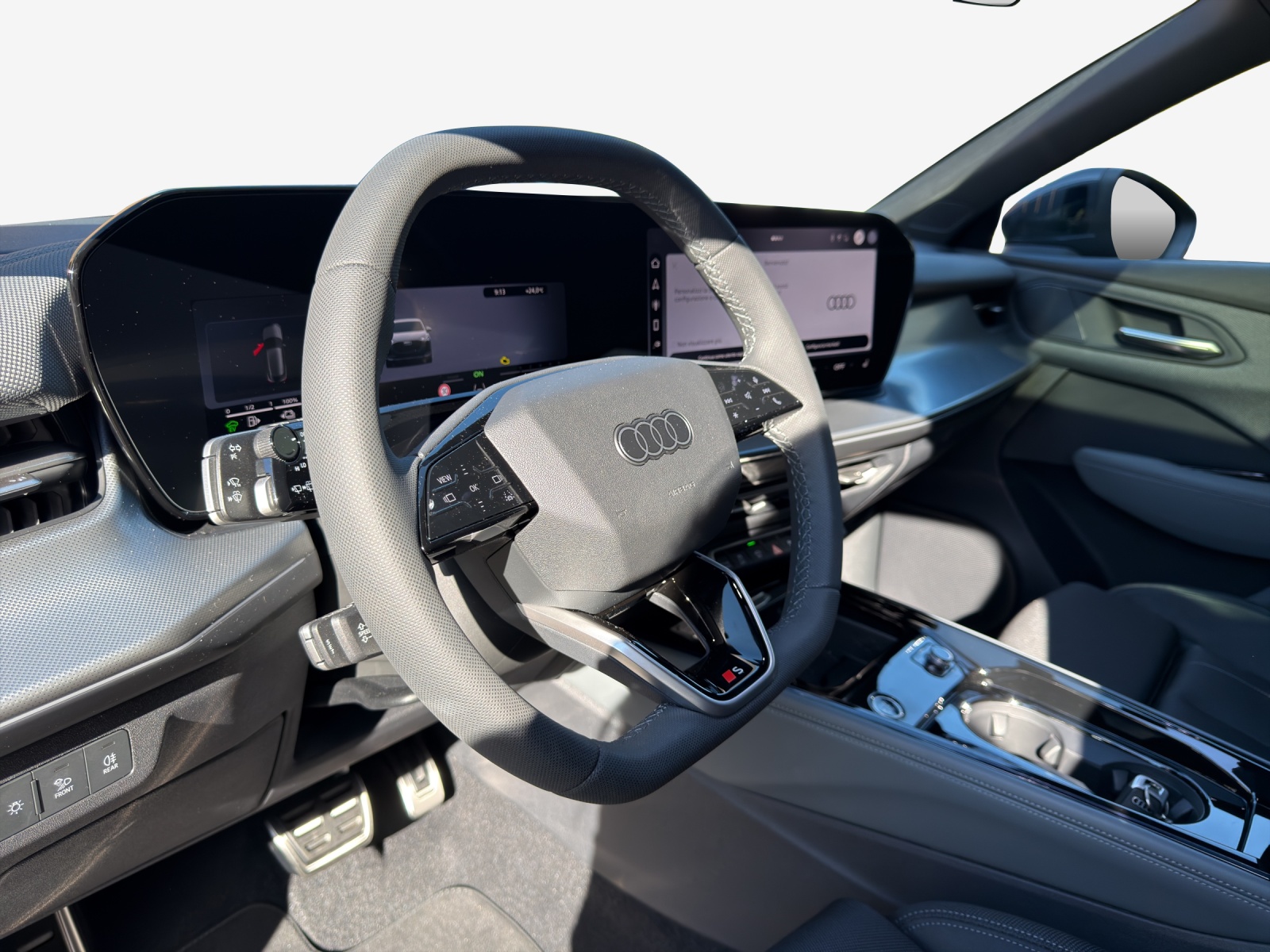 AUDI Q3 Sportback e-hybrid 200 kW S tronig-image-10