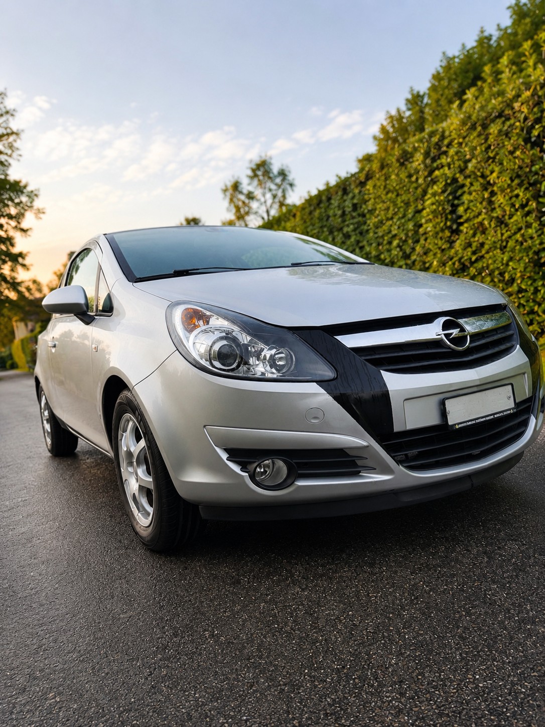 OPEL 1.4i 16V TP Limited Edition-image-1