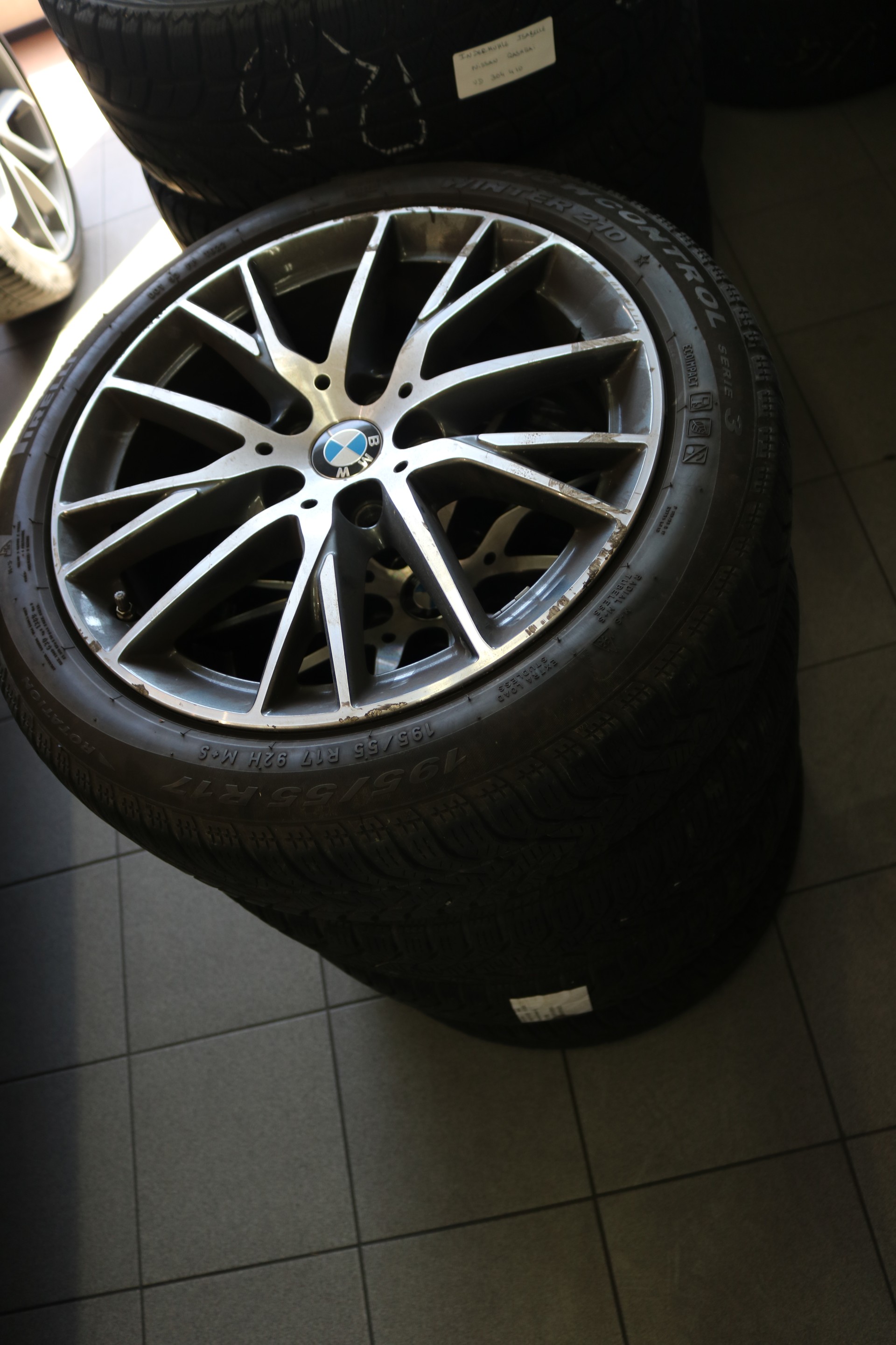BMW 220i Gran Tourer Luxury Line Steptronic-image-44