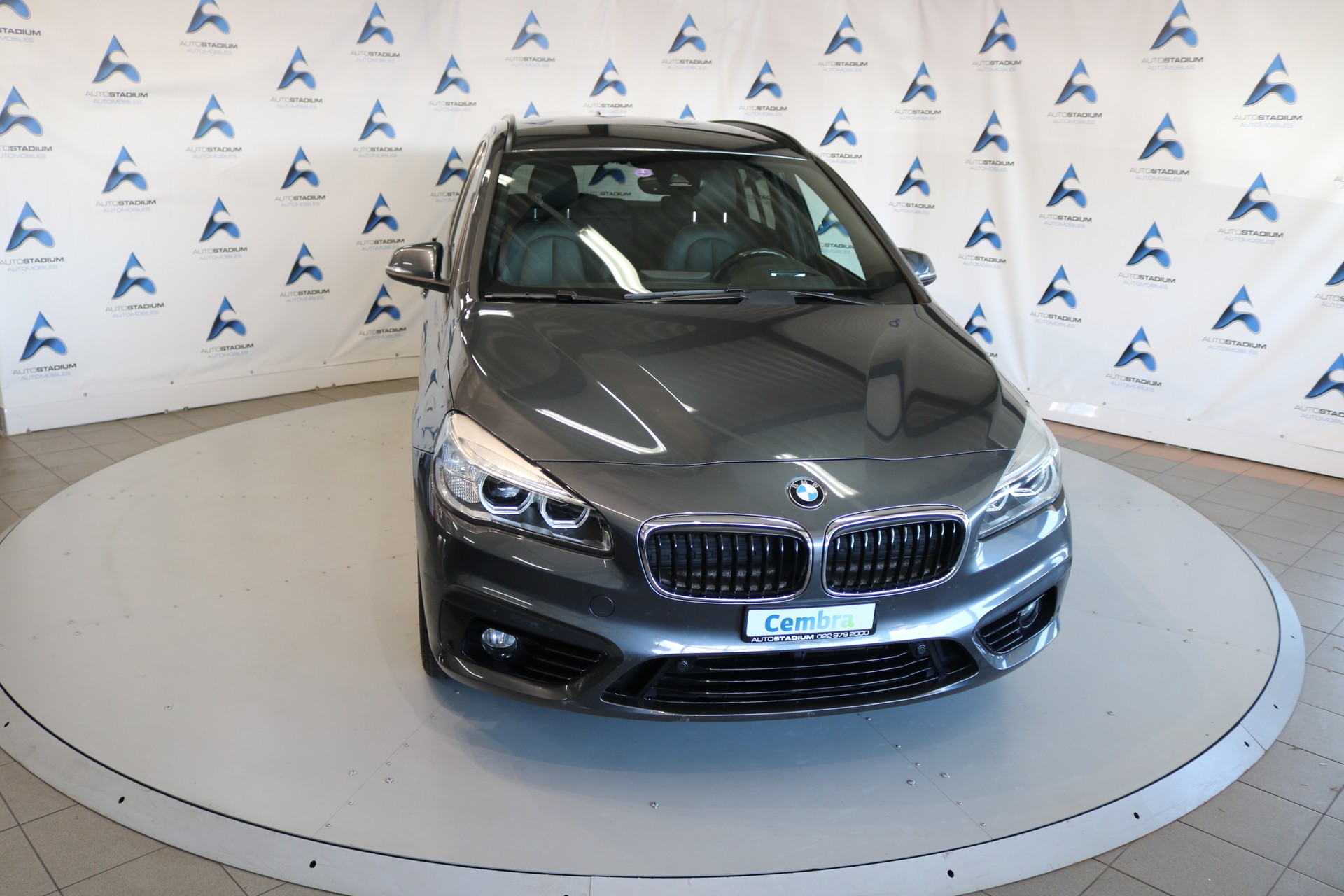 BMW 220i Gran Tourer Luxury Line Steptronic-image-6