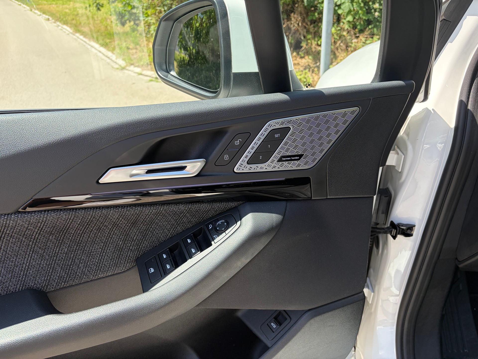 BMW 218i-image-6
