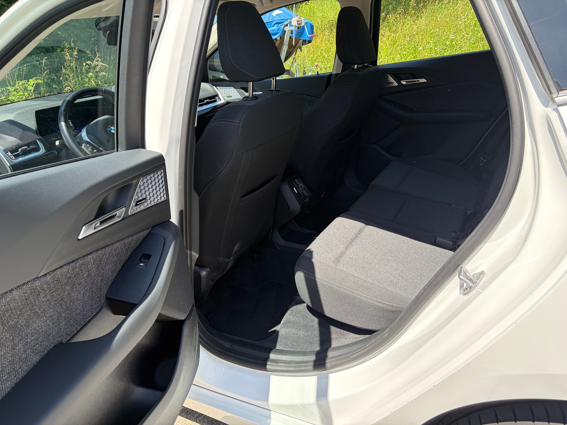 BMW 218i-image-5