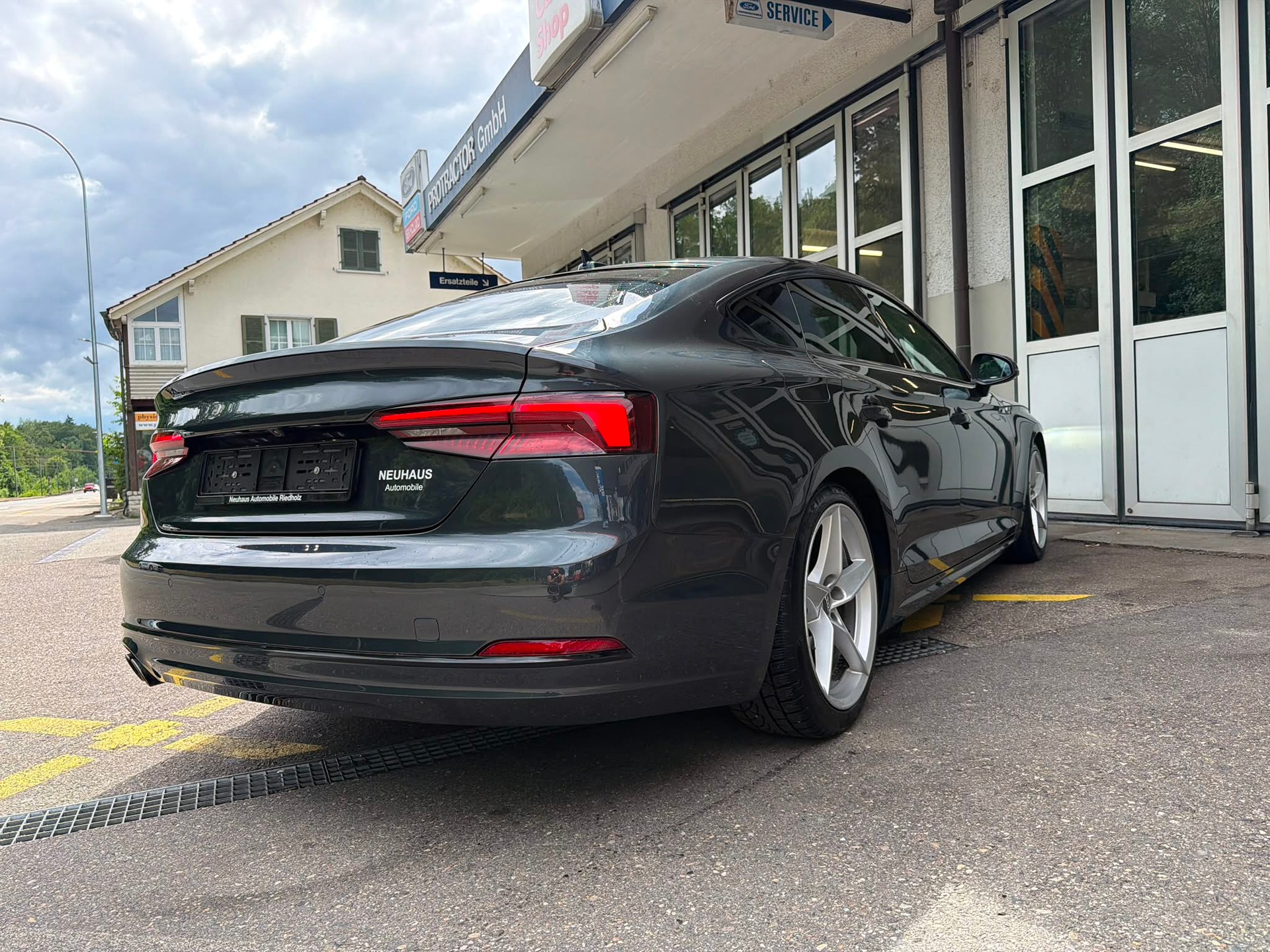 AUDI SB 40 TDI-showroom-element-3