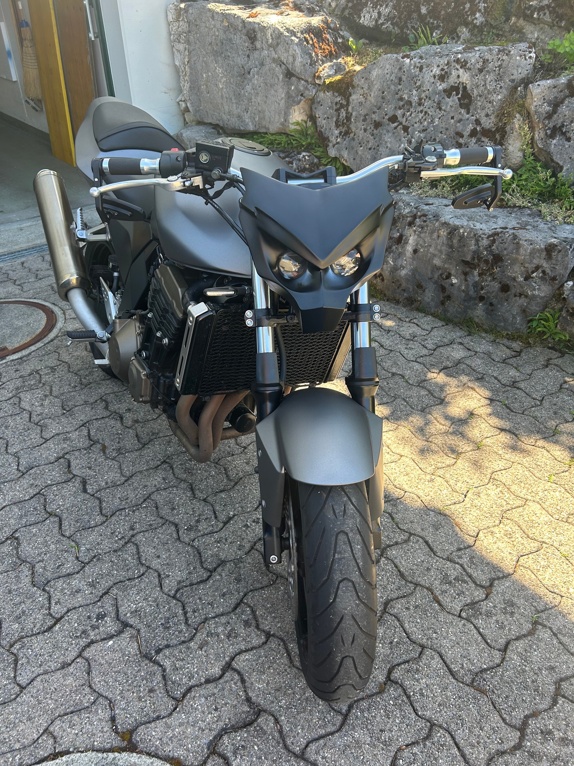 KAWASAKI Z 750-image-1