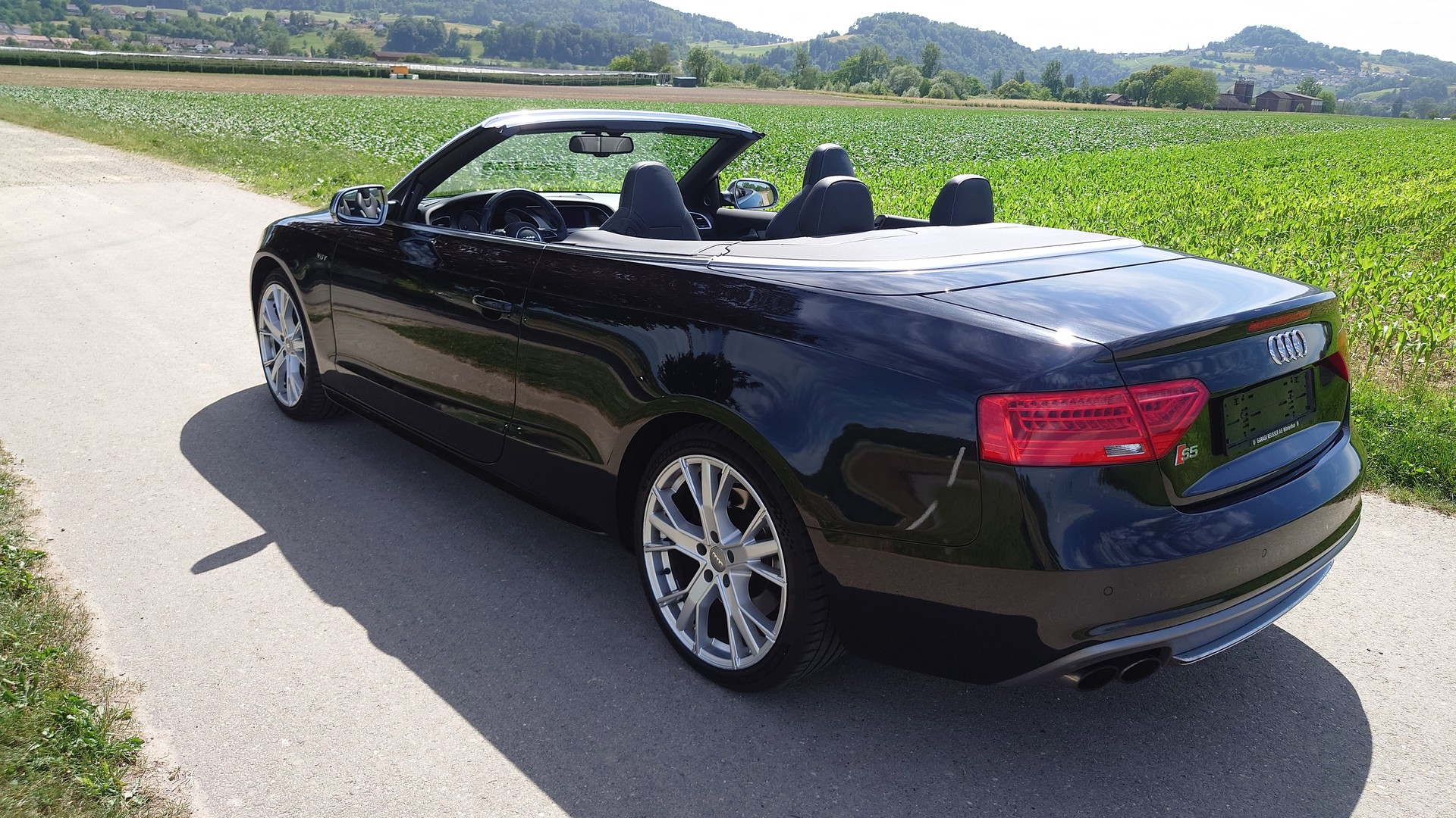 AUDI S5 Cabrio 3.0 TFSI quattro S-tronic-image-4