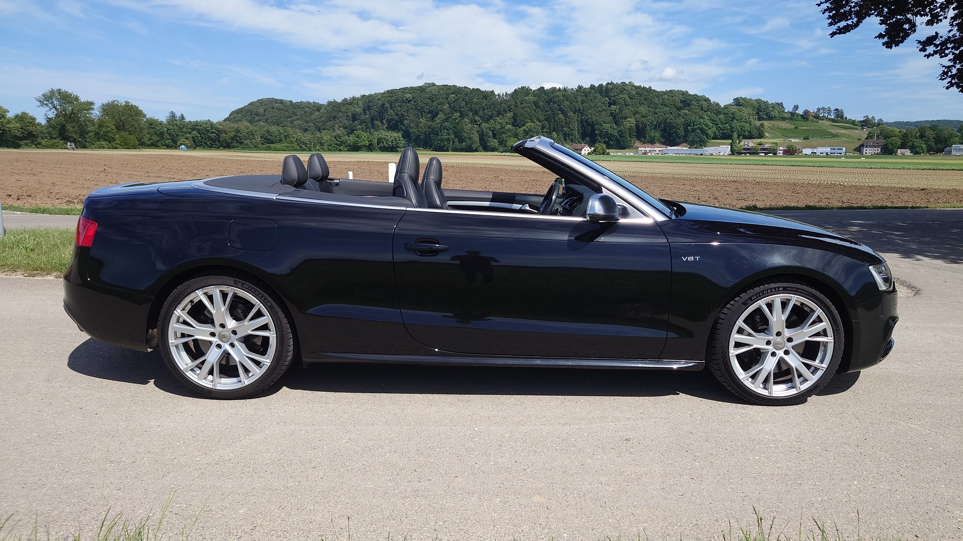 AUDI S5 Cabrio 3.0 TFSI quattro S-tronic-showroom-element-2