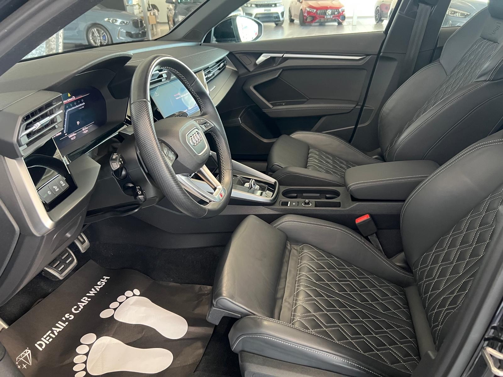 AUDI S3 Limousine 2.0 TFSI quattro S-tronic-image-21