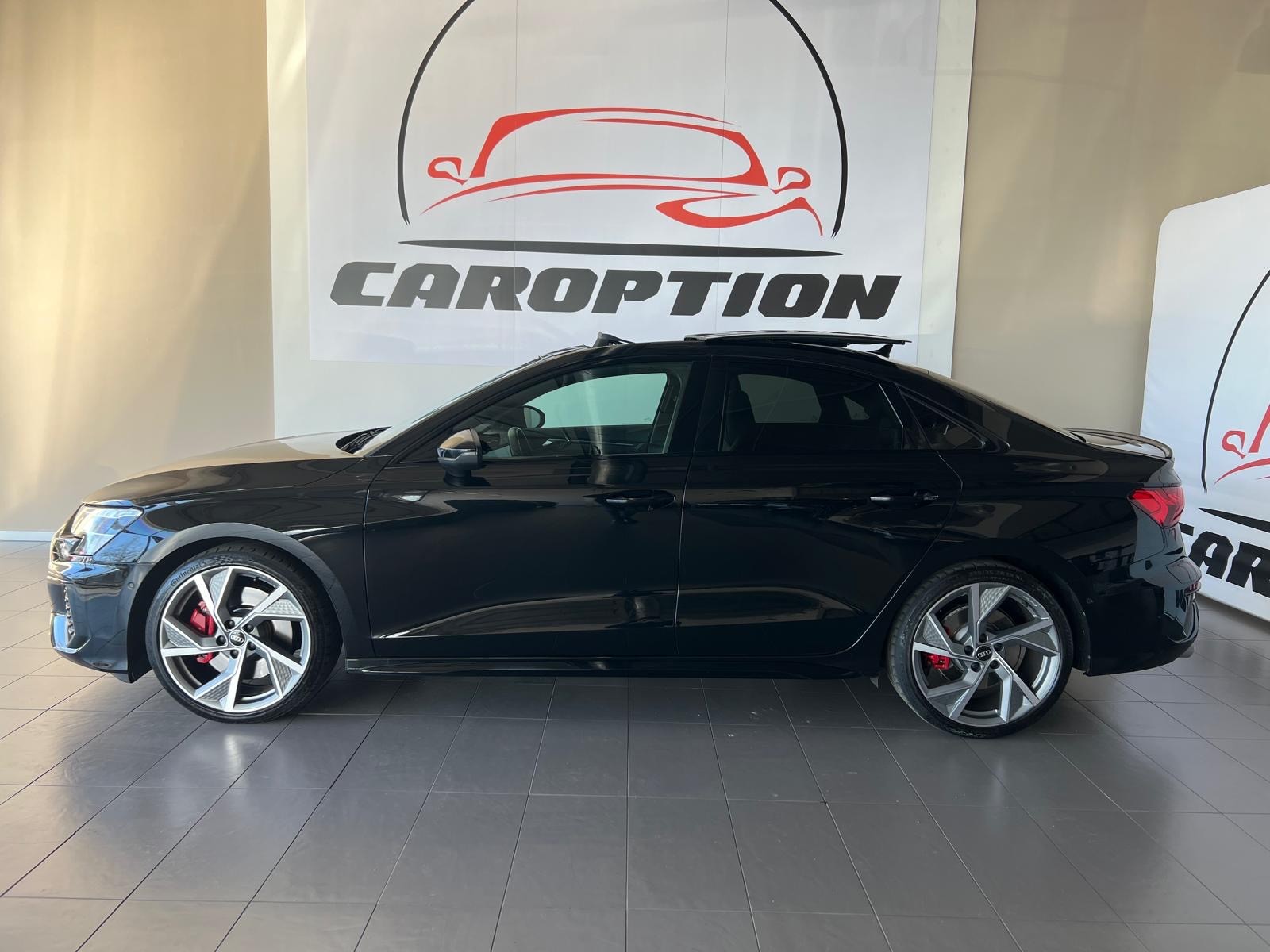 AUDI S3 Limousine 2.0 TFSI quattro S-tronic-showroom-element-3