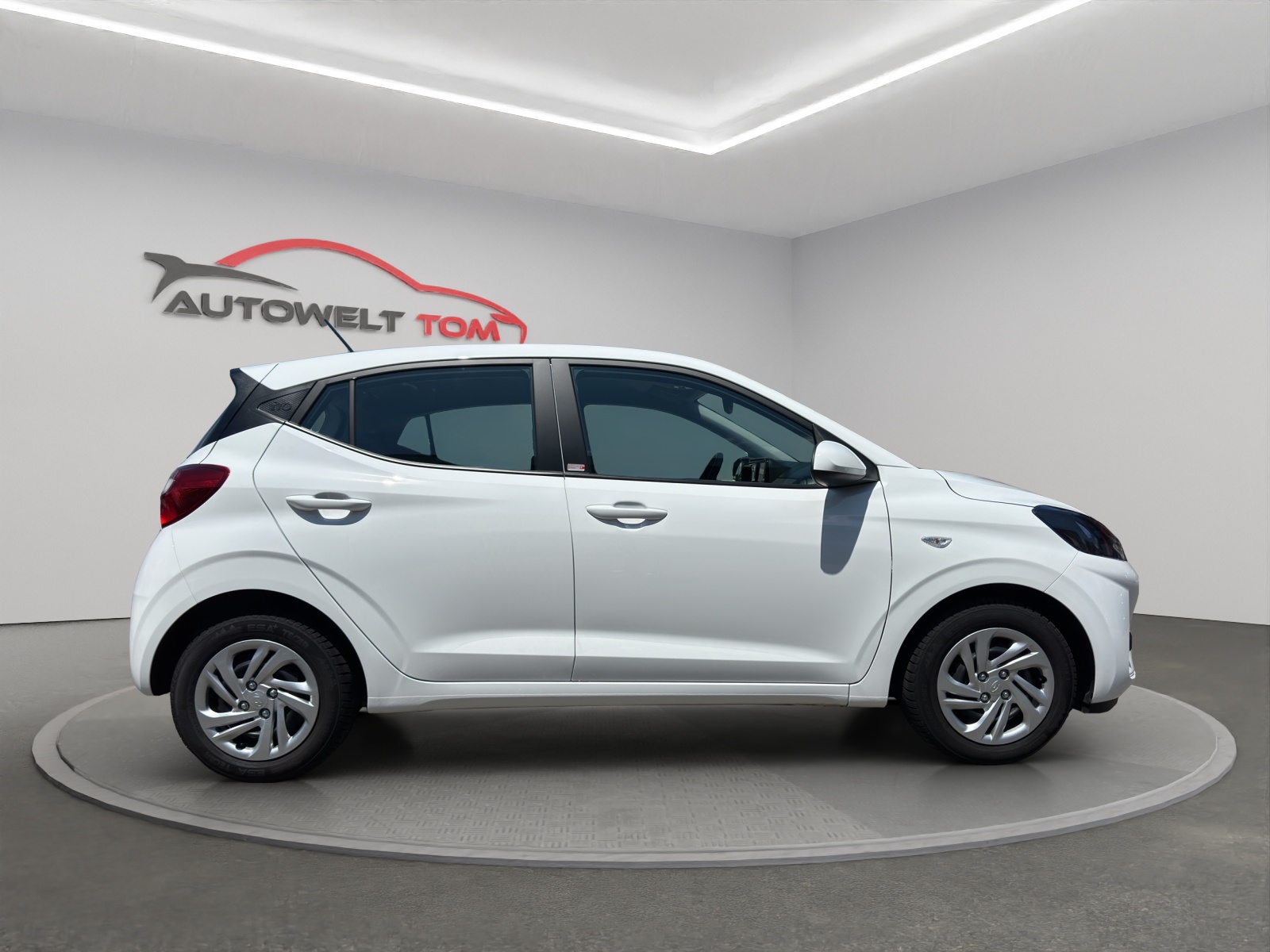 HYUNDAI i10 1.0 Origo *CH-Wagen*Automat*Rückfahrkamera*Tempomat*-image-5
