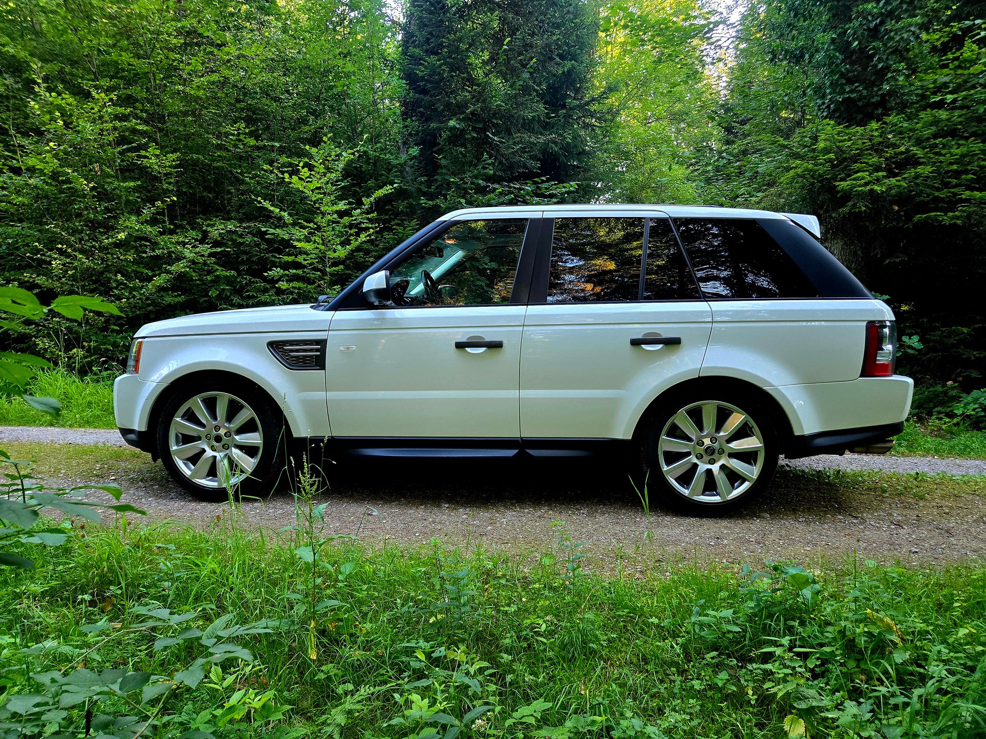 LAND ROVER Range Rover Sport 5.0 V8 SC Automatic-image-12