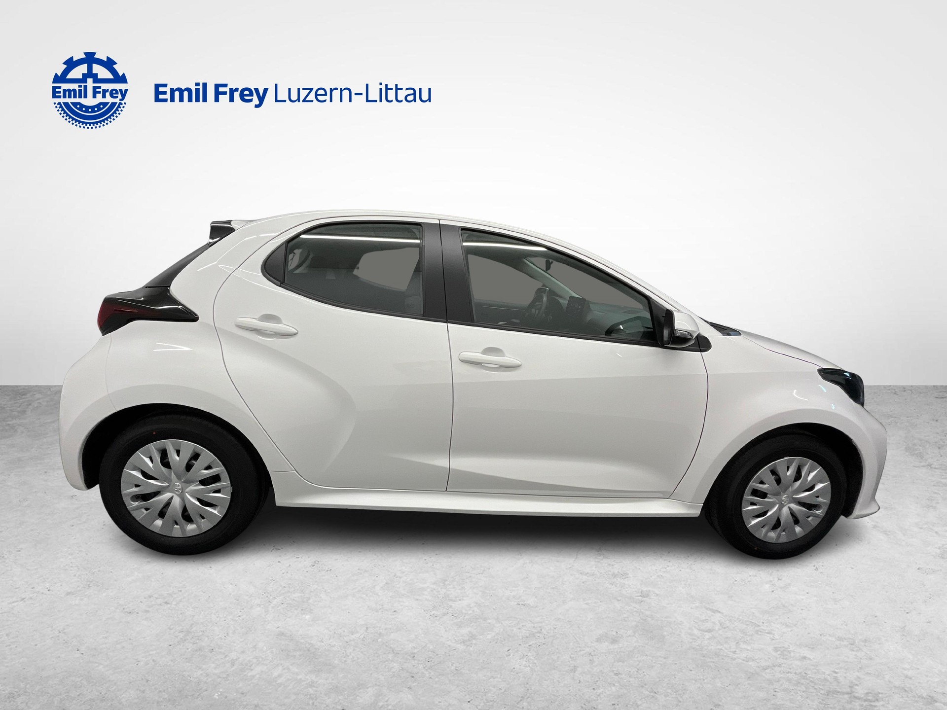 TOYOTA Yaris 1.5 VVT-i HSD Comfort-image-5