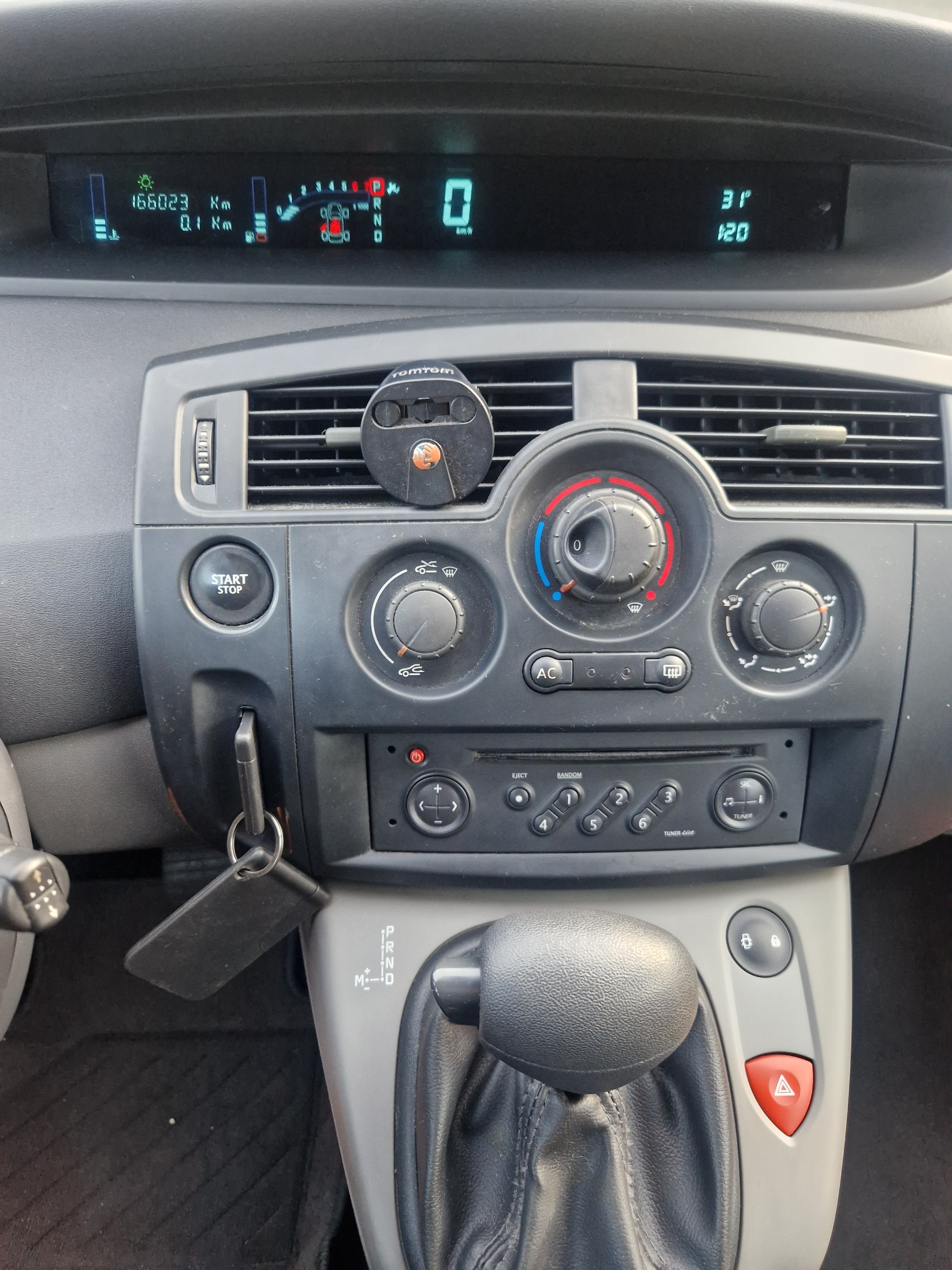 RENAULT Scenic 2-image-10