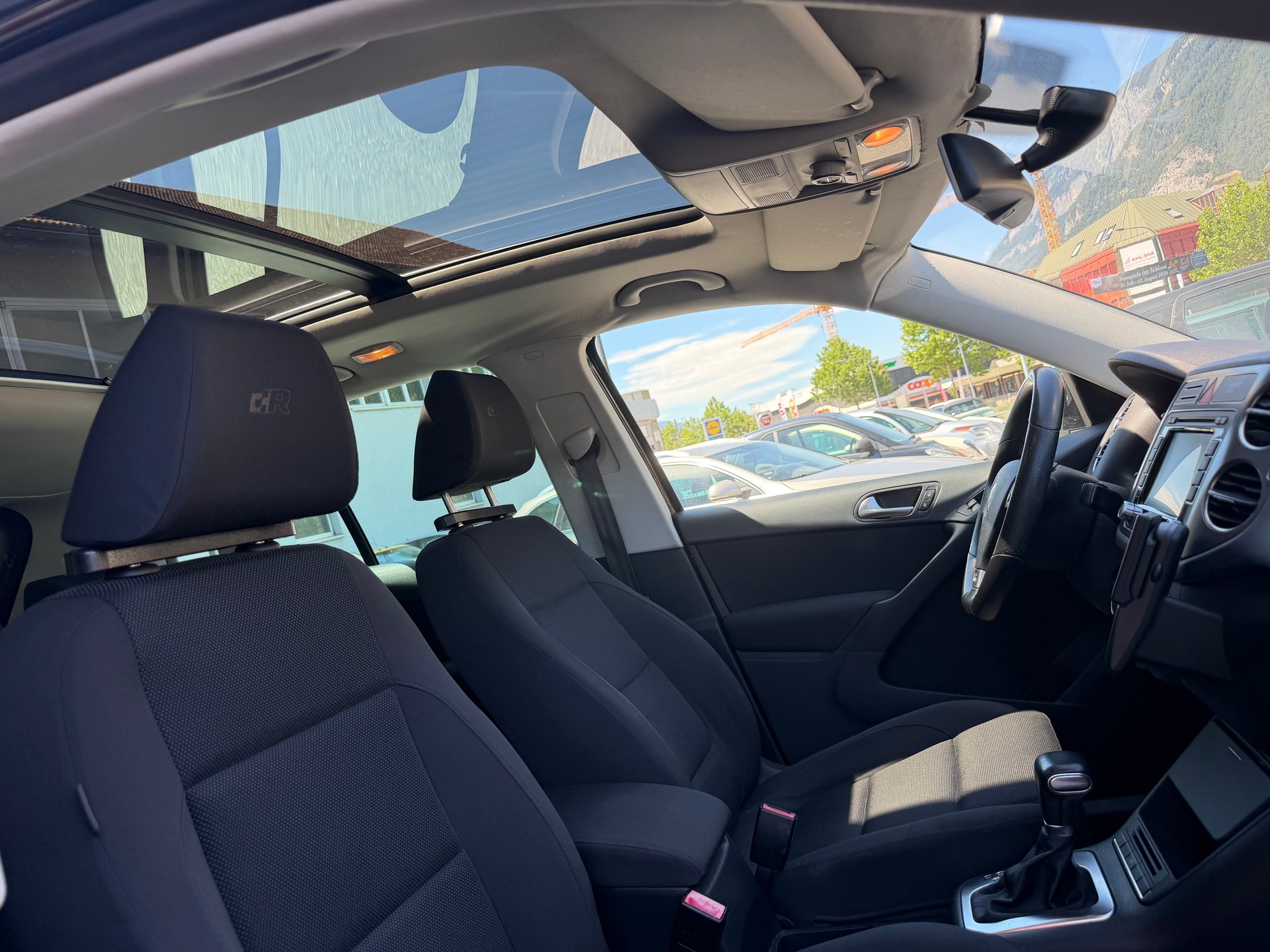 VW Tiguan 2.0 TSI Trend&Fun Tiptronic-image-5