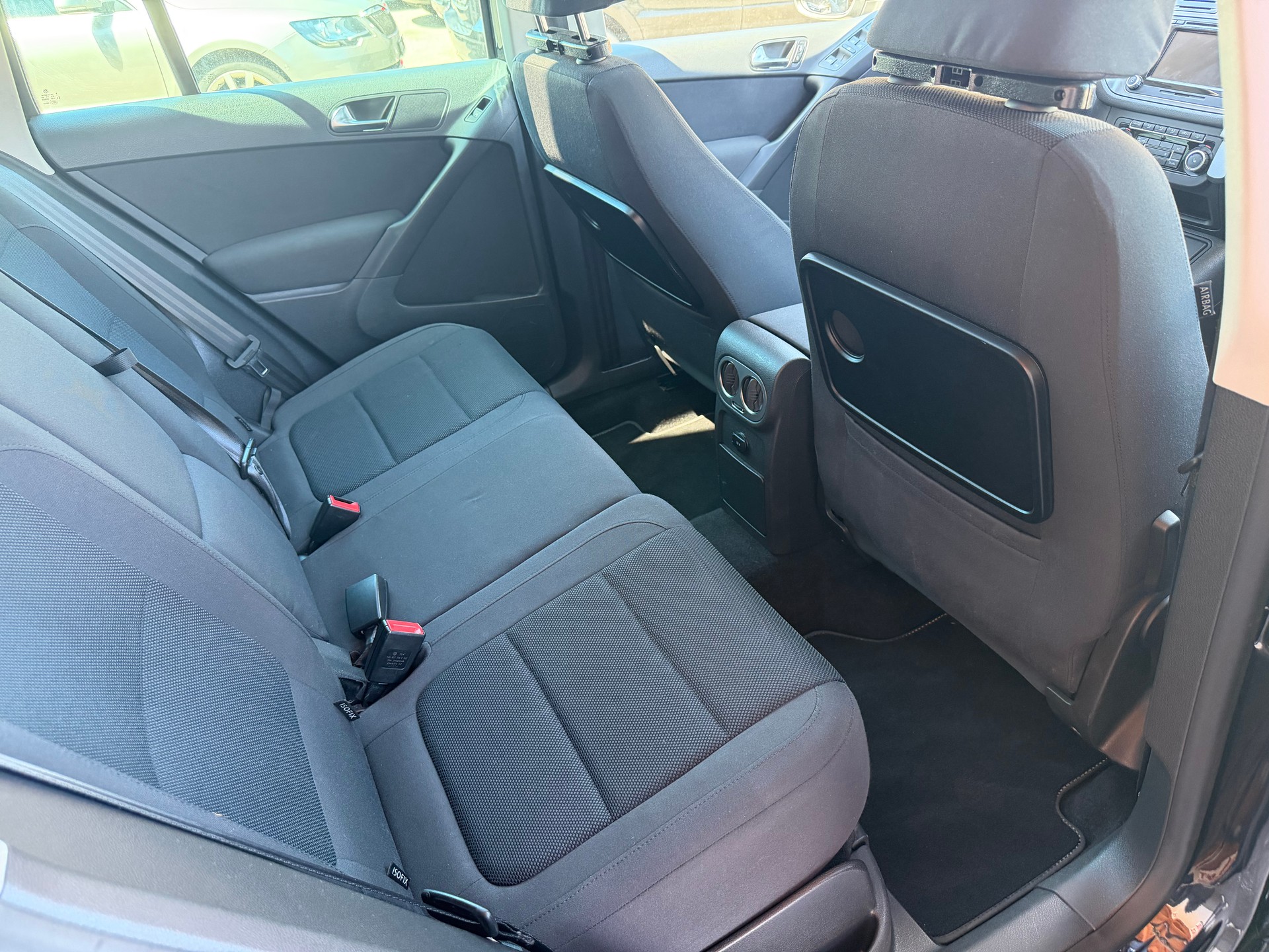 VW Tiguan 2.0 TSI Trend&Fun Tiptronic-image-6