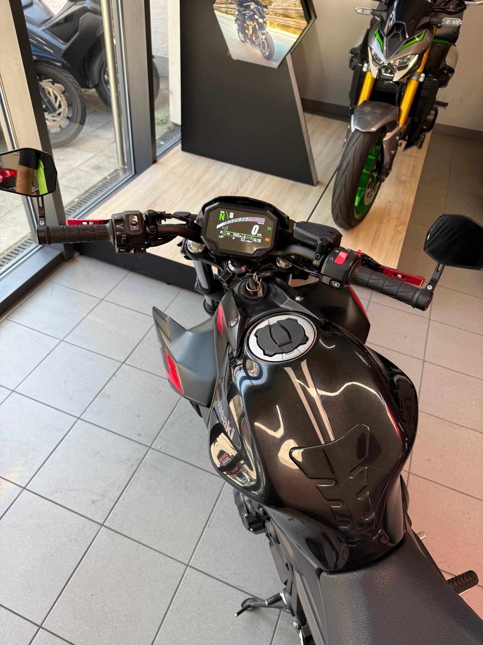 KAWASAKI Z 650 (35kW)-image-3