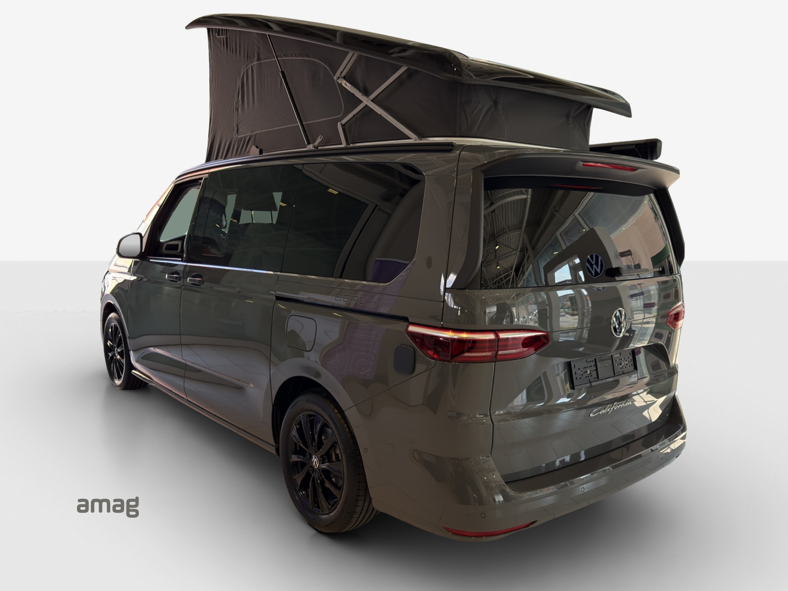 VW PRONTA CONSEGNA-showroom-element-2
