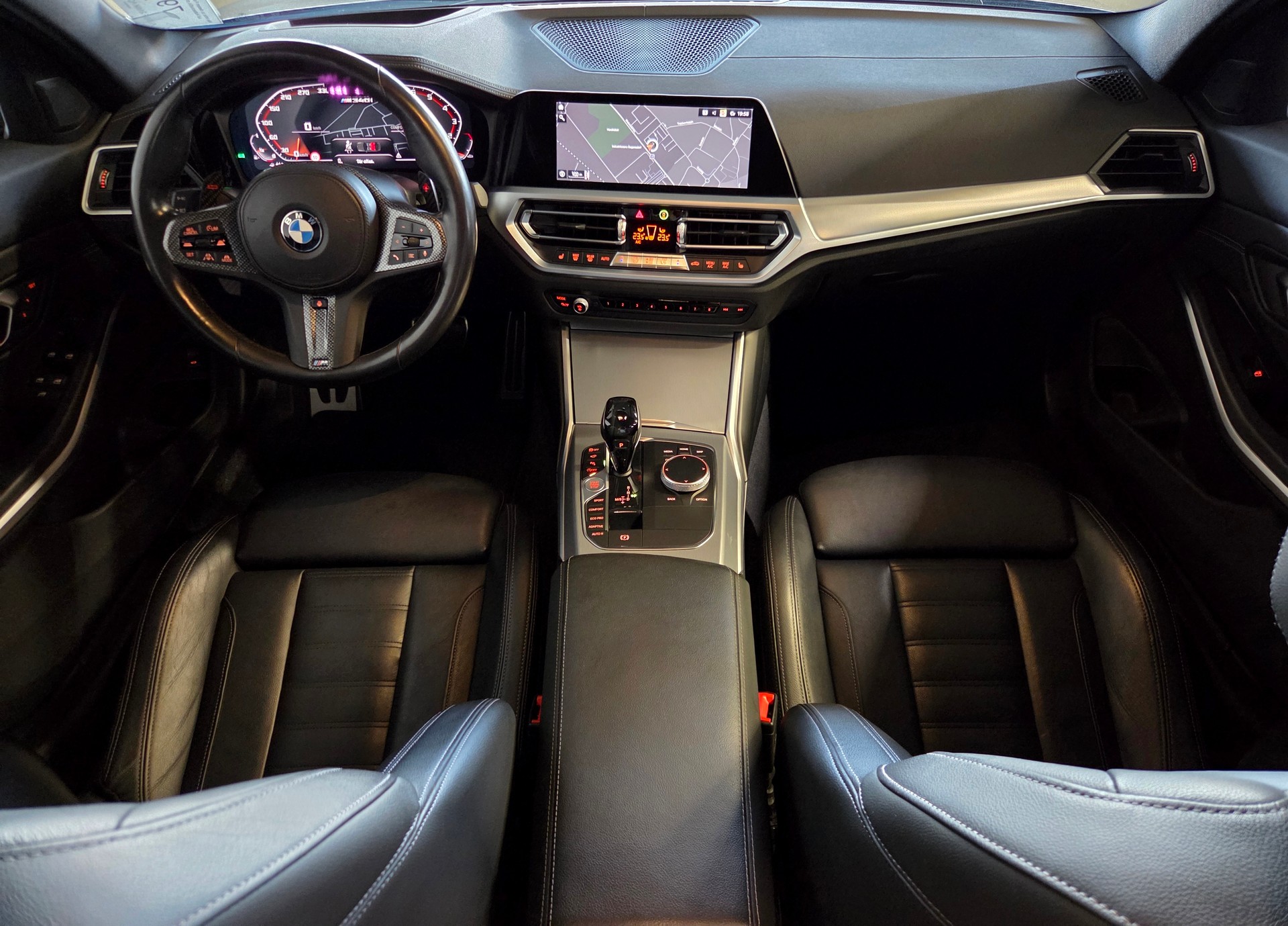 BMW M340i xDrive-image-6