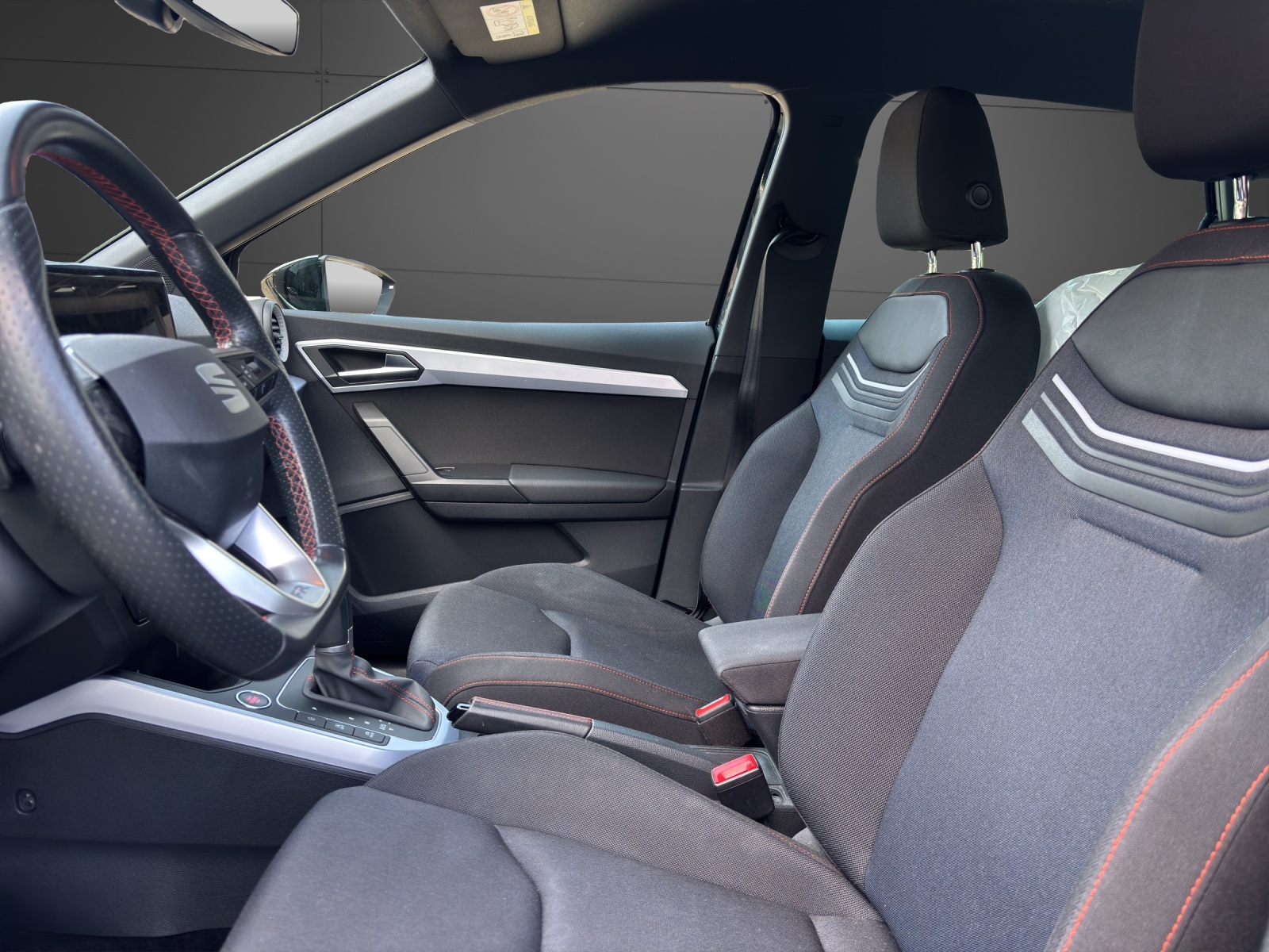 SEAT Arona 1.5 Eco TSI FR DSG-showroom-element-2