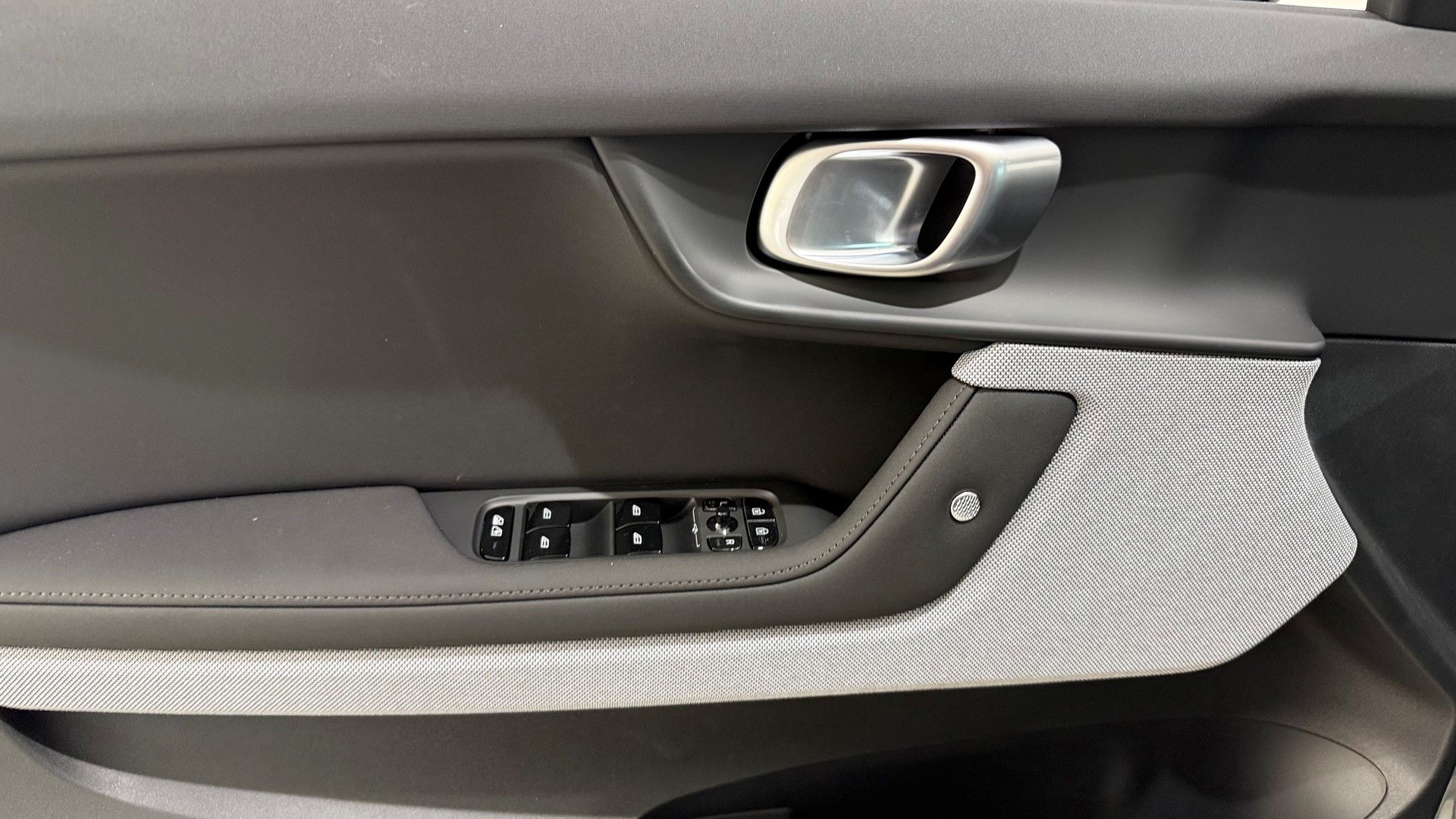 POLESTAR 2 Long Range Dual Motor Prime-image-10