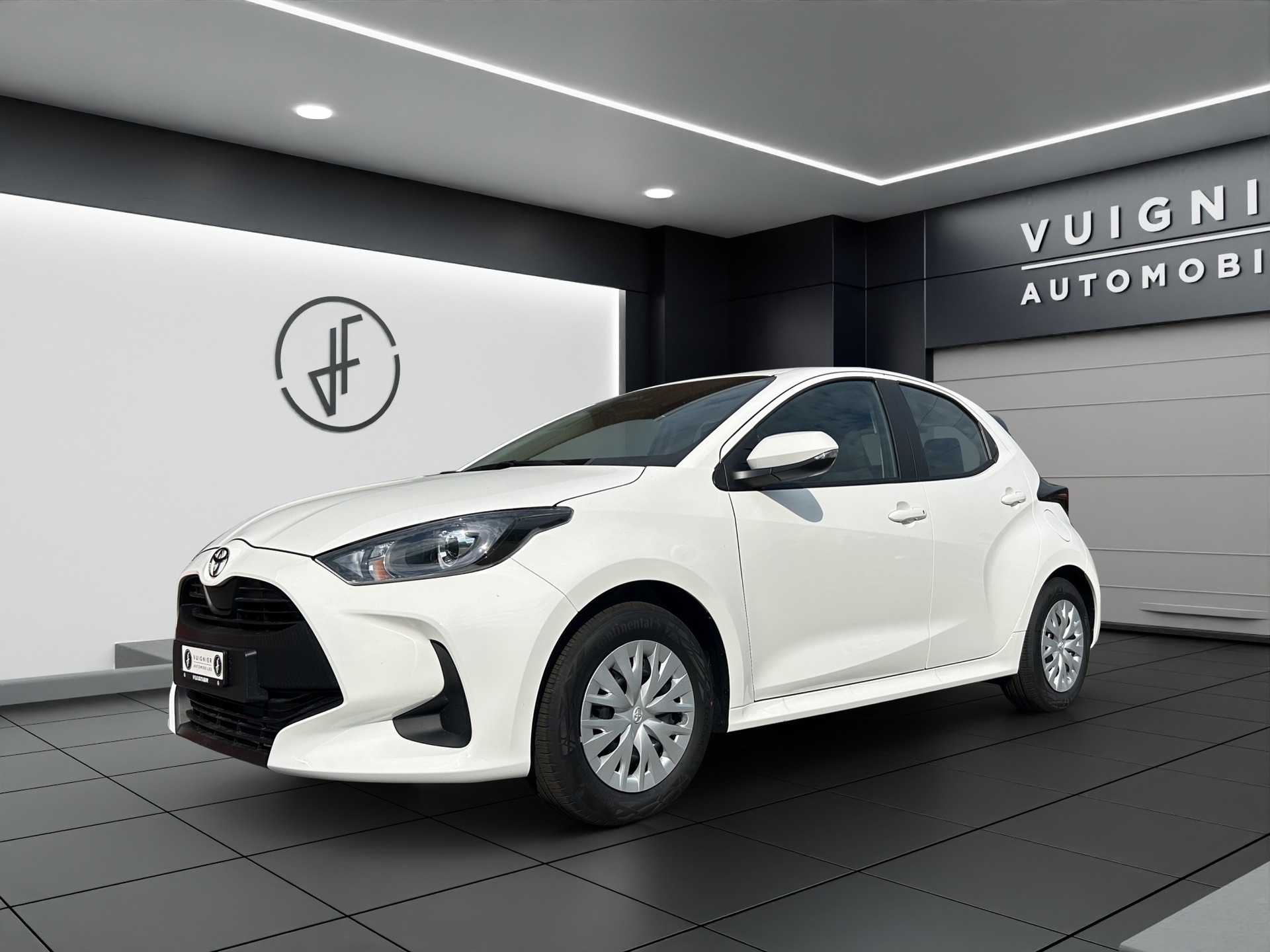 TOYOTA Yaris 1.5 Comfort e-CVT