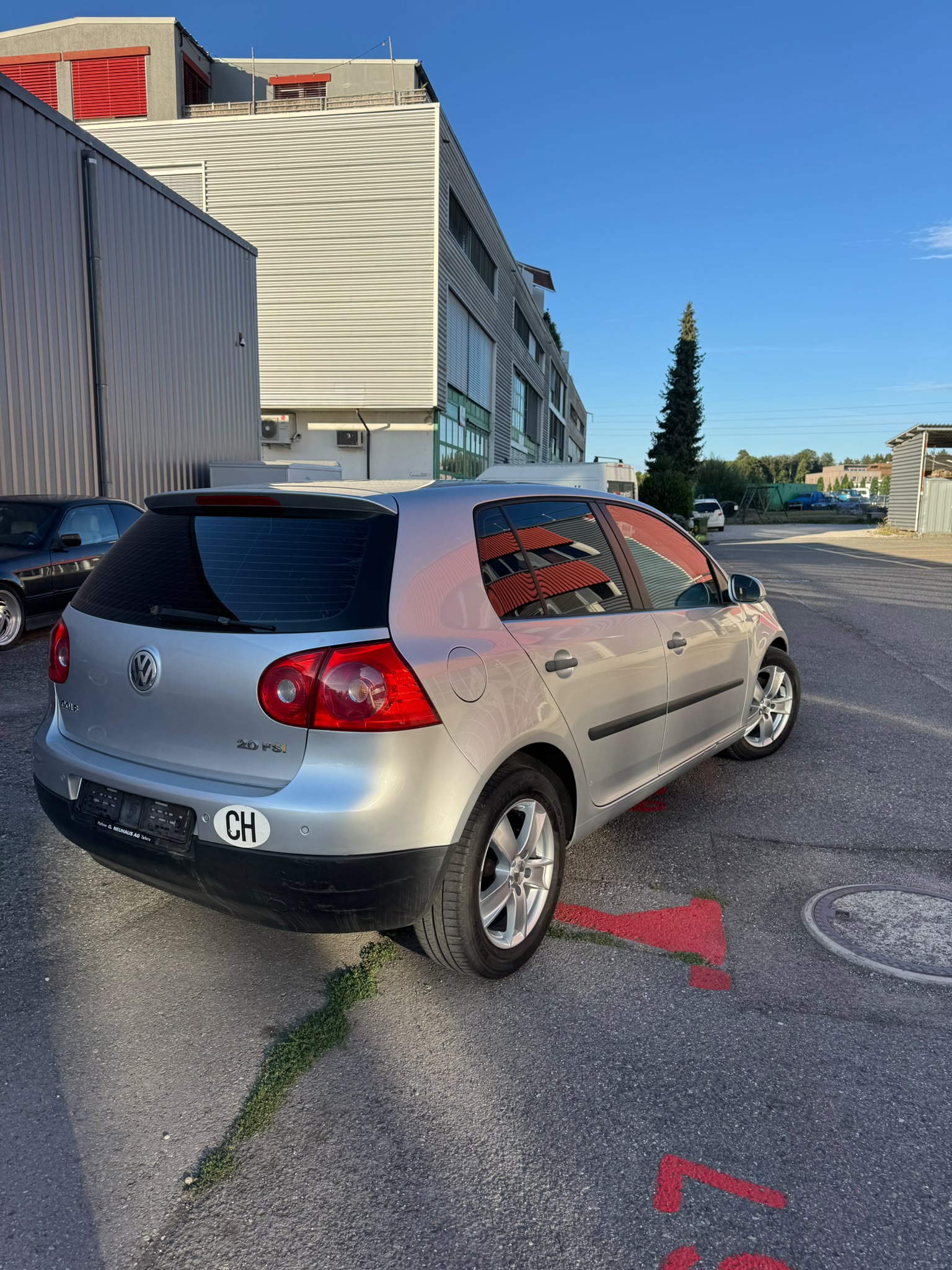 VW Golf 2.0 FSI Sportline-image-4