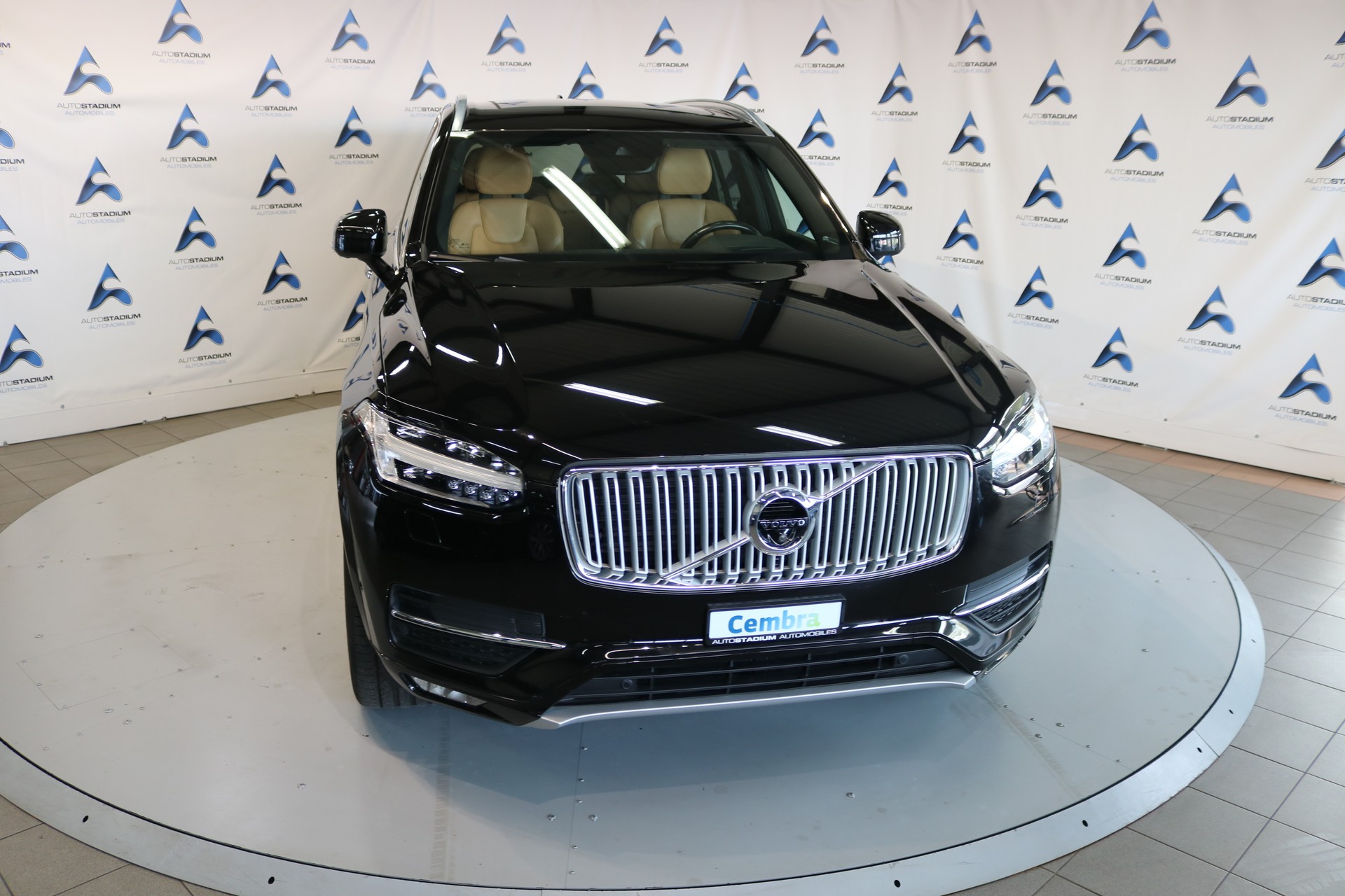 VOLVO XC90 D5 AWD Inscription Geartronic-image-10