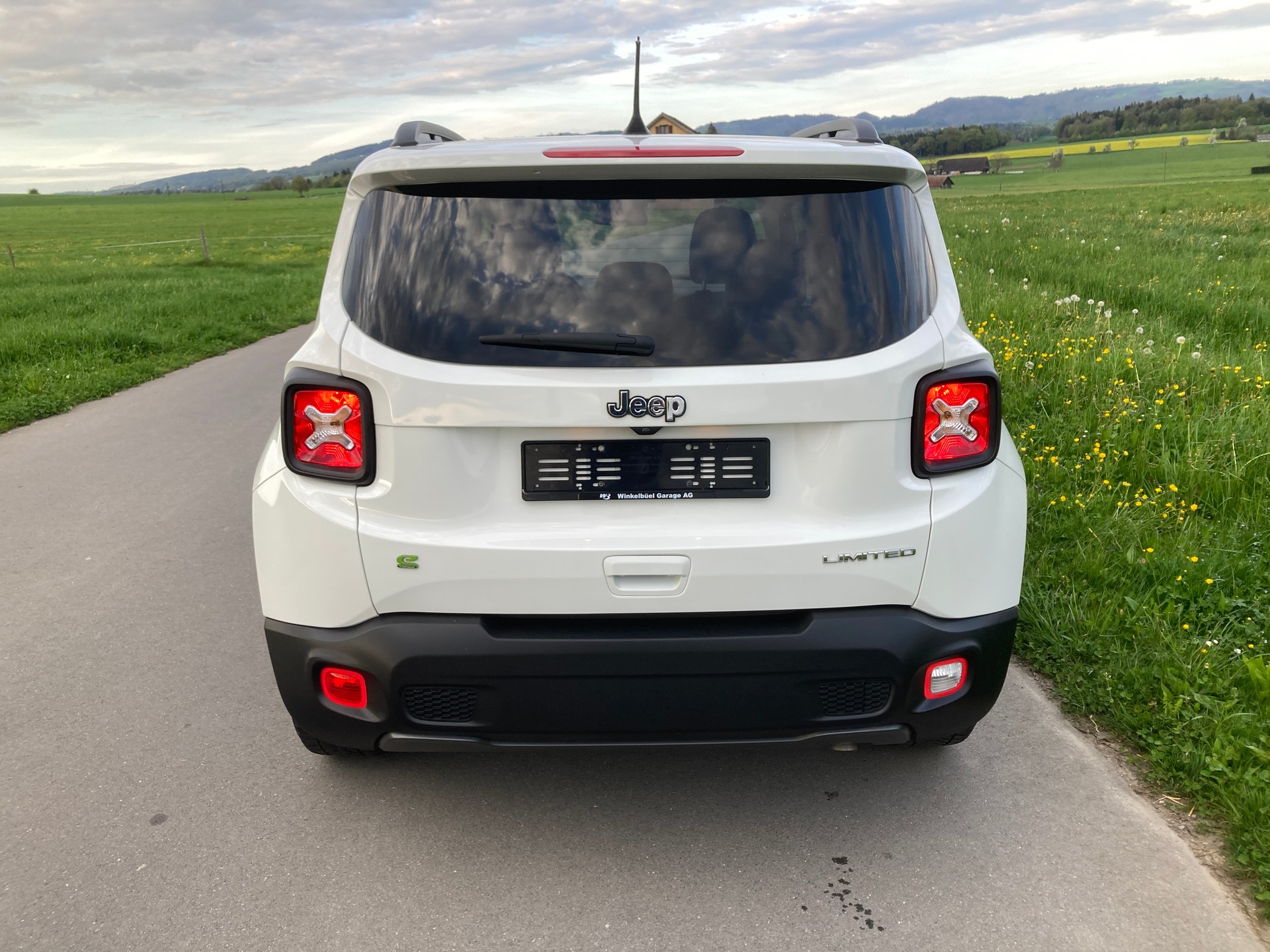 JEEP Renegade 1.5 MHEV Limited-image-4