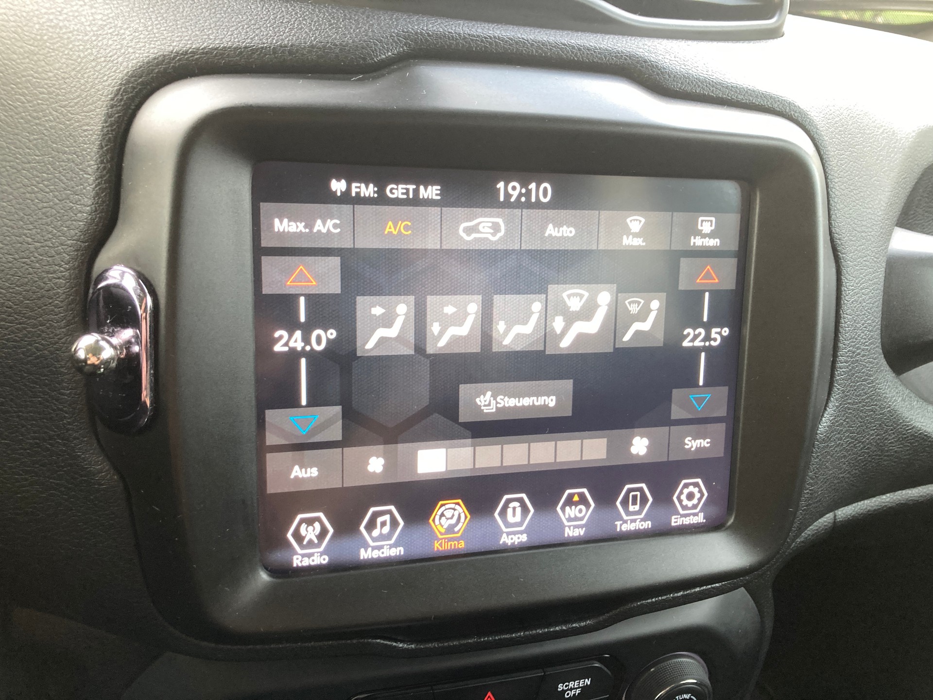 JEEP Renegade 1.5 MHEV Limited-image-21