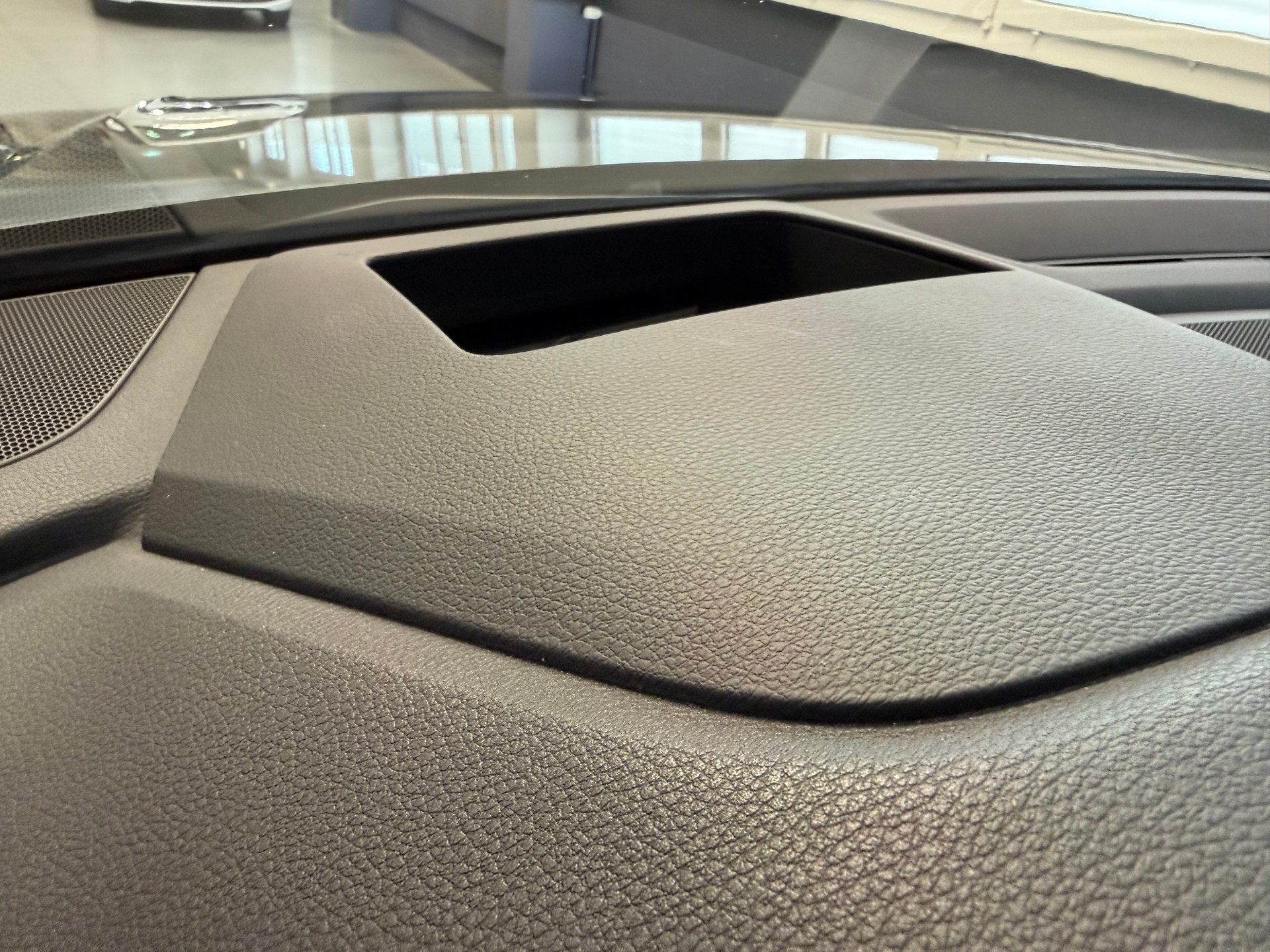 AUDI Q8 50 TDI S Line quattro tiptronic-image-9
