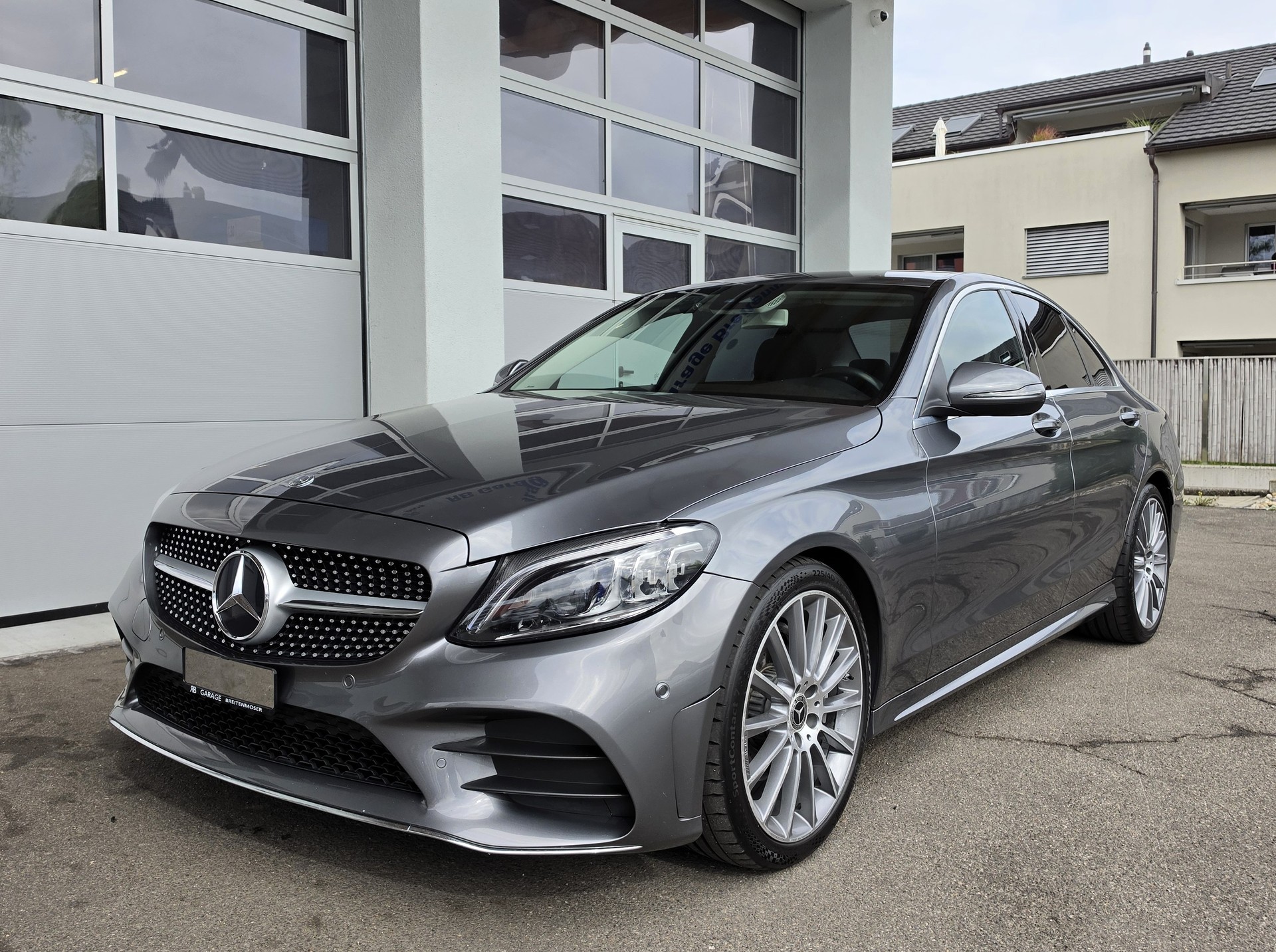 MERCEDES-BENZ C 220 d AMG Line 9G-Tronic-showroom-element-1