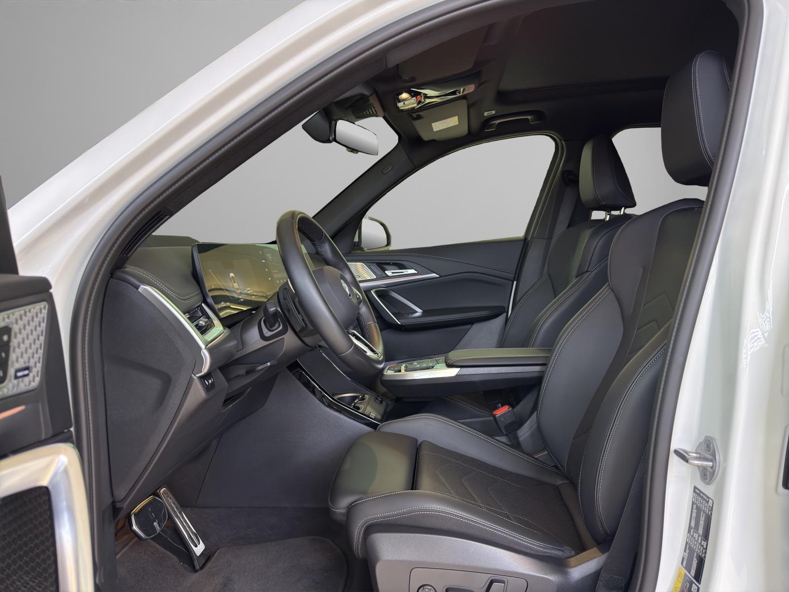 BMW X1 30e xDrive M Sportpaket-image-14