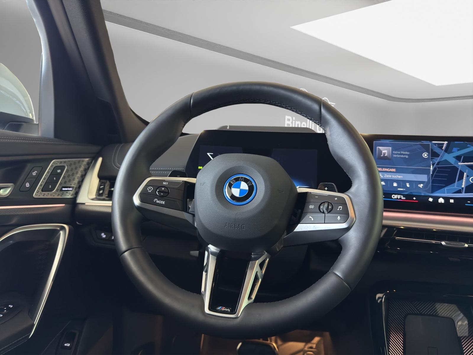 BMW X1 30e xDrive M Sportpaket-image-10