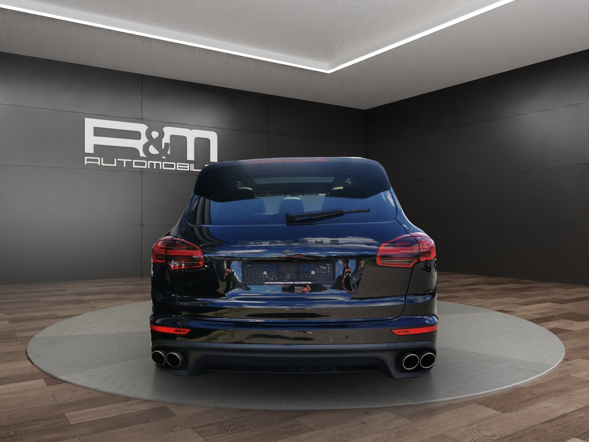 PORSCHE Cayenne S Diesel-image-5