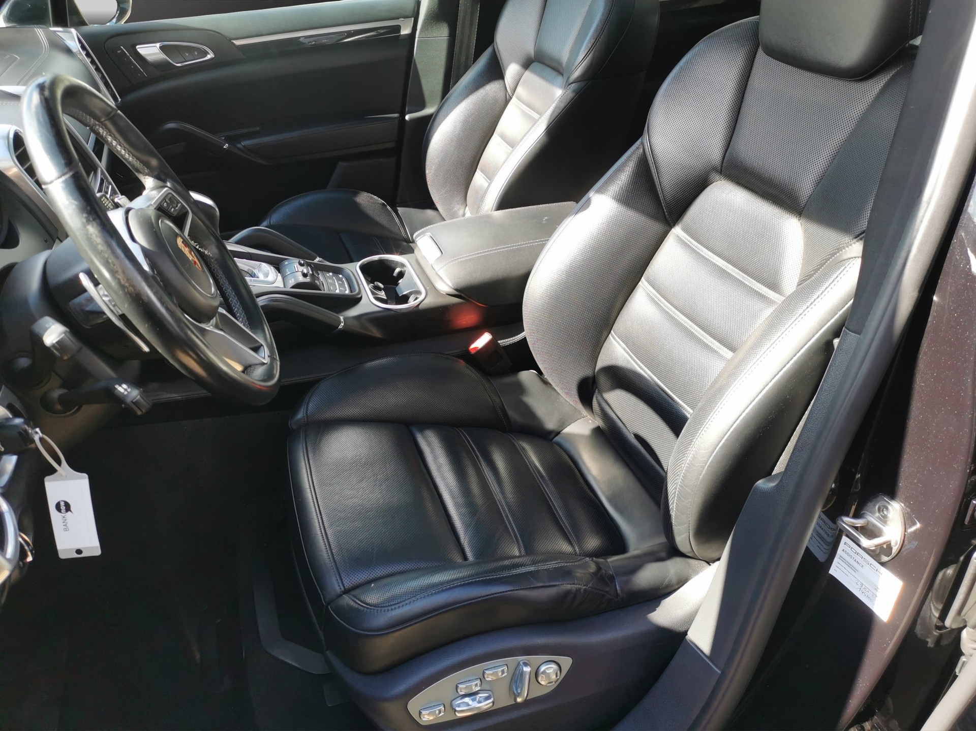 PORSCHE Cayenne S Diesel-image-7