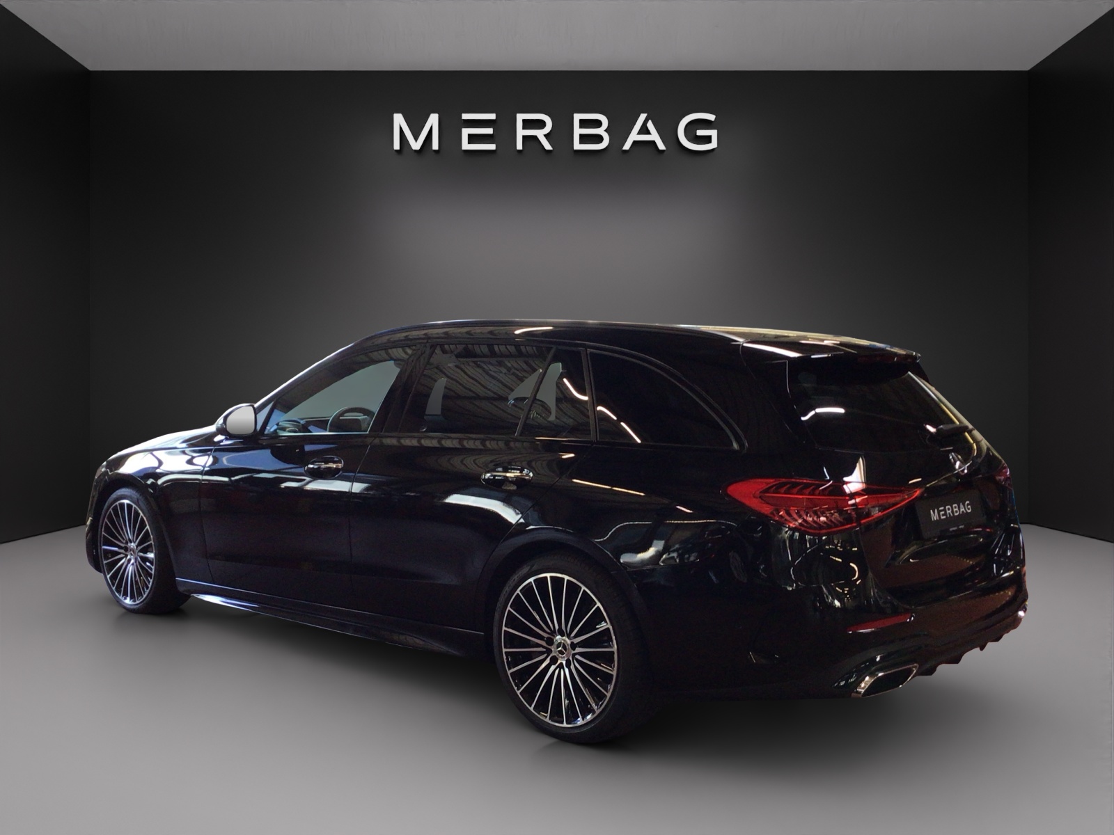 MERCEDES-BENZ C 300 T 4 Matic-image-10