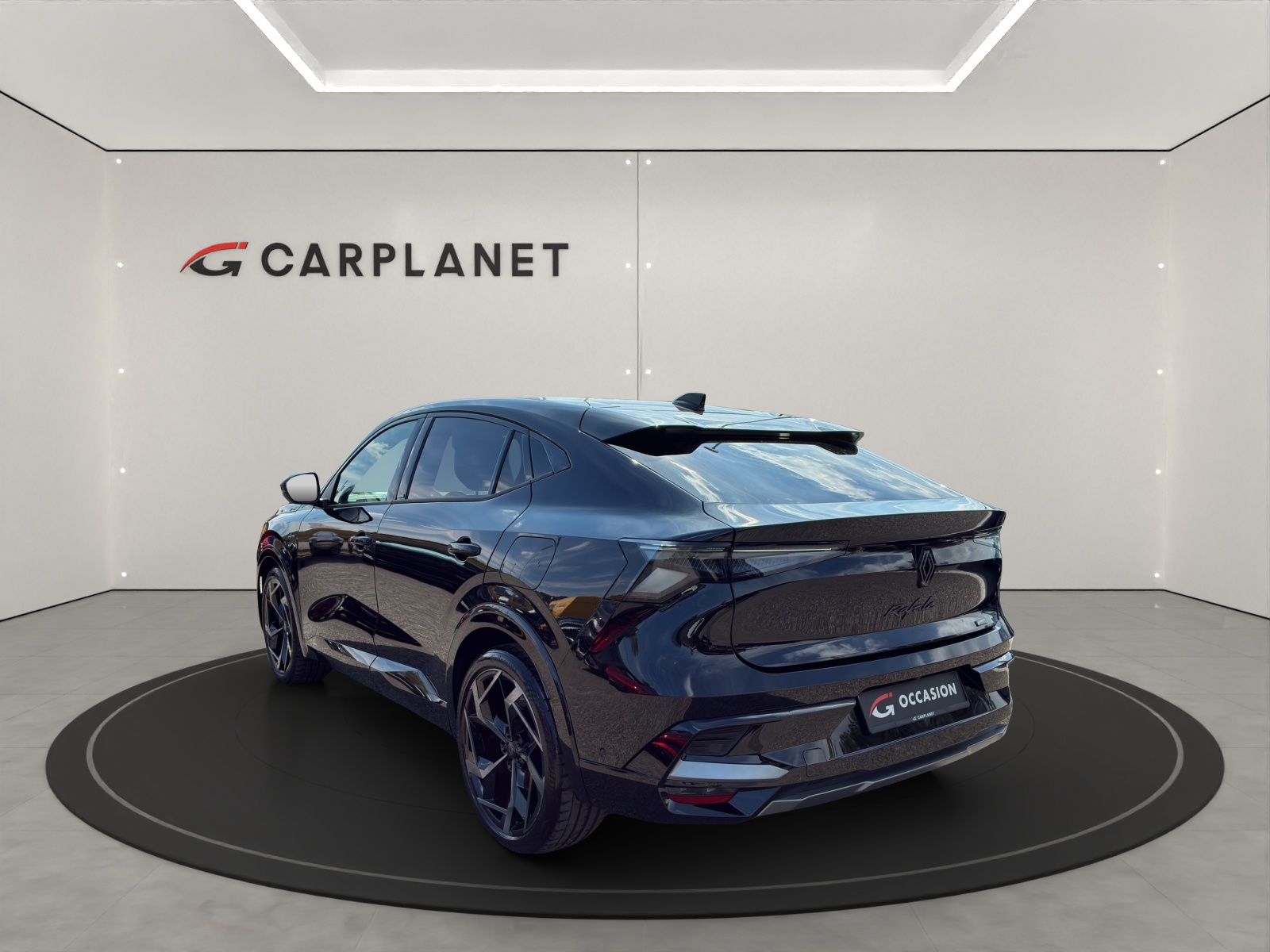 RENAULT Rafale 1.2 E-Tech Plug-in Atelier Alpine-showroom-element-3