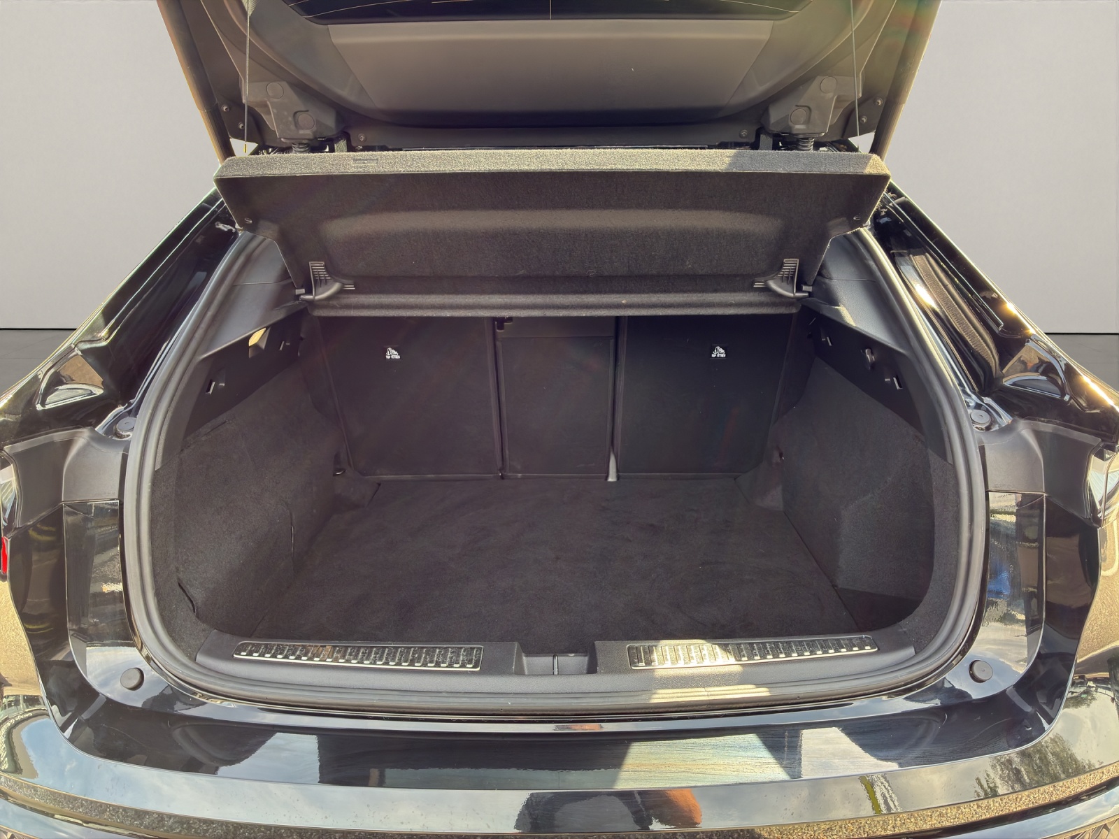 RENAULT Rafale 1.2 E-Tech Plug-in Atelier Alpine-image-11