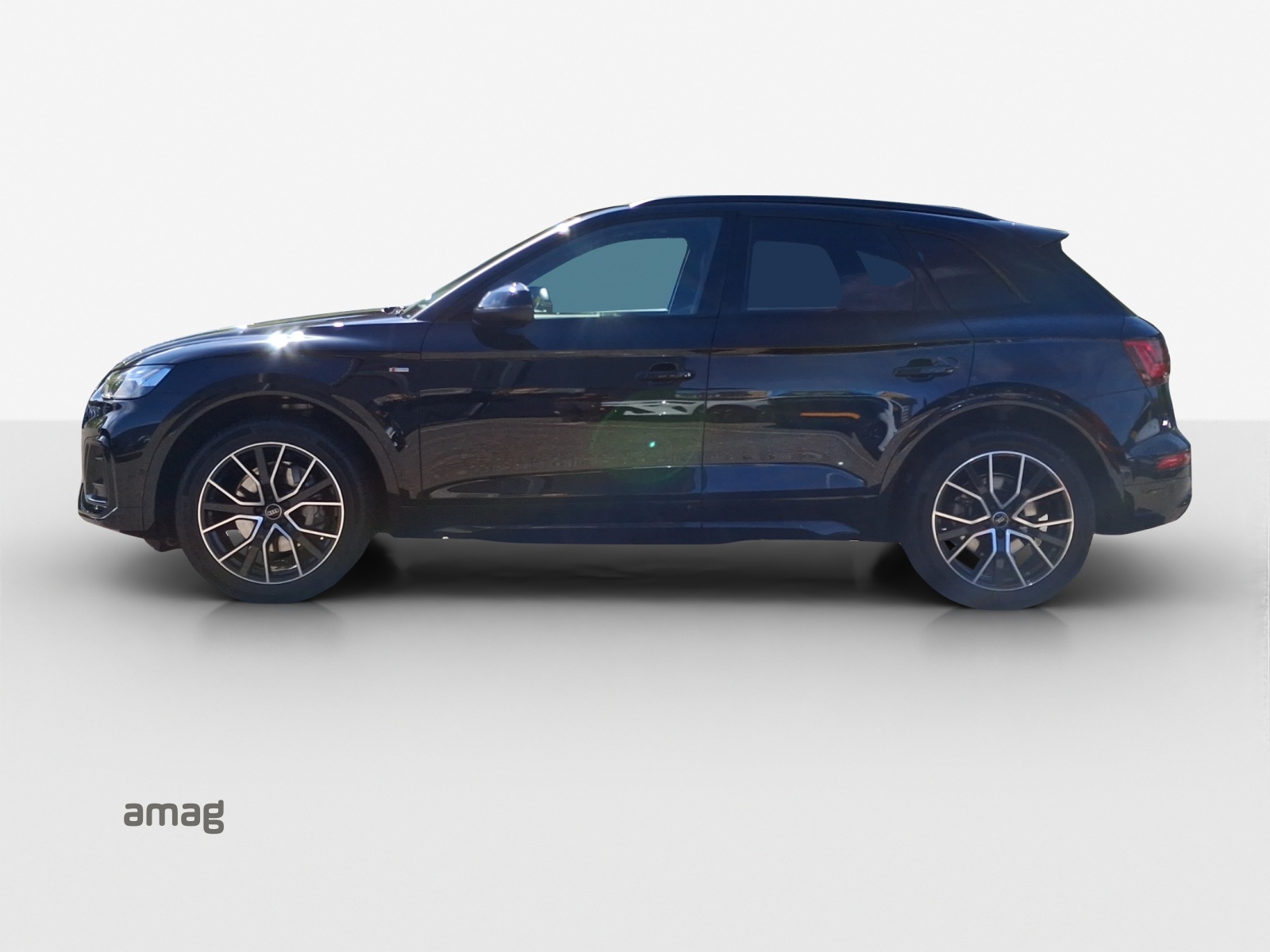 AUDI Q5 40 TDI Black Edition quattro S-tronic-showroom-element-1