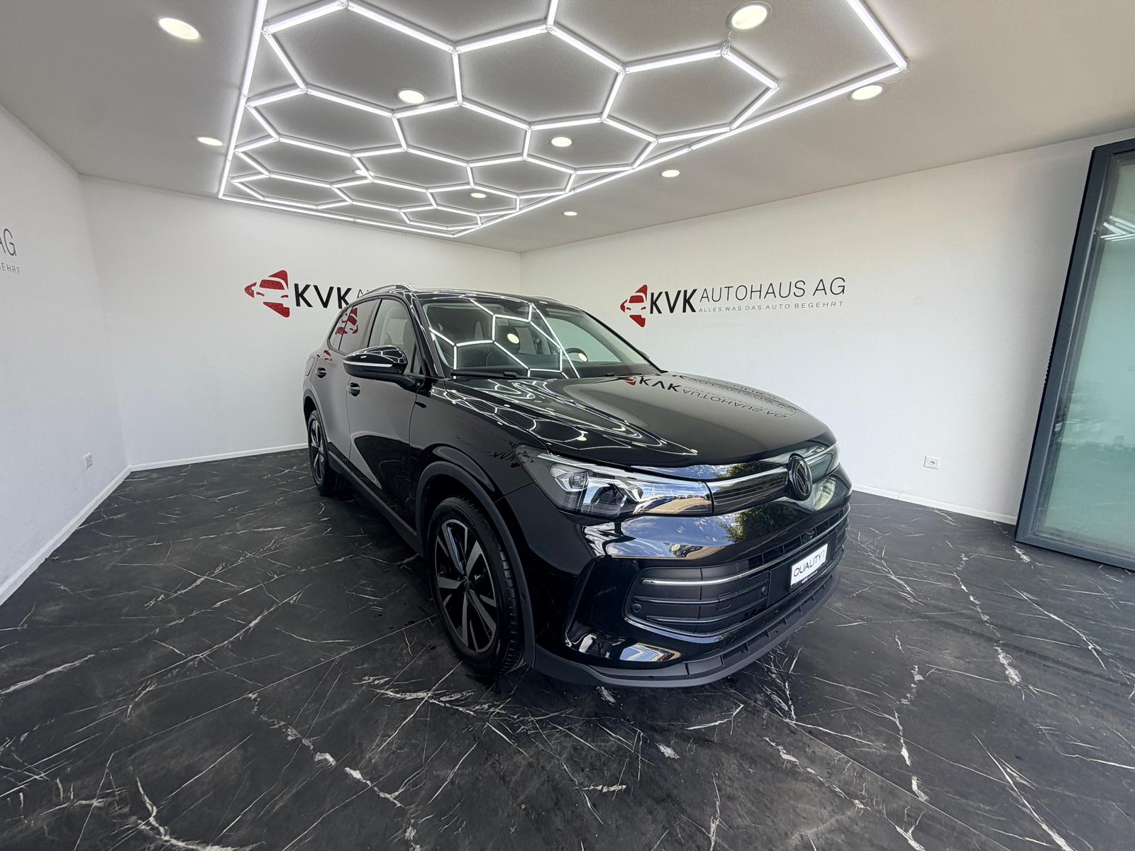 VW Tiguan 2.0 TSI DSG Life 4Motion | Neuwagenzustand | CH-Fahrzeug |-showroom-element-3