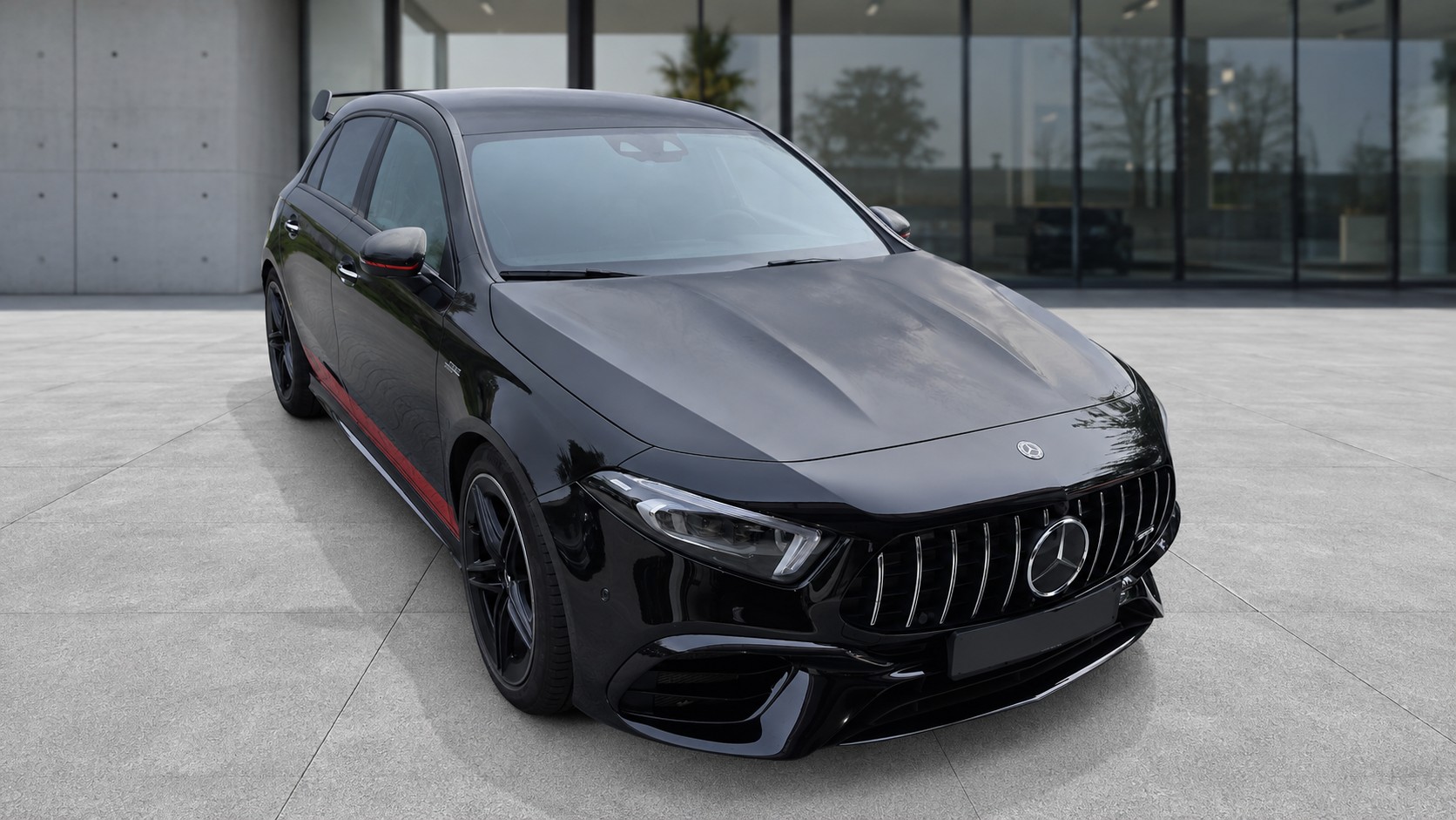 MERCEDES-BENZ A 45 S AMG 4matic+-image-3
