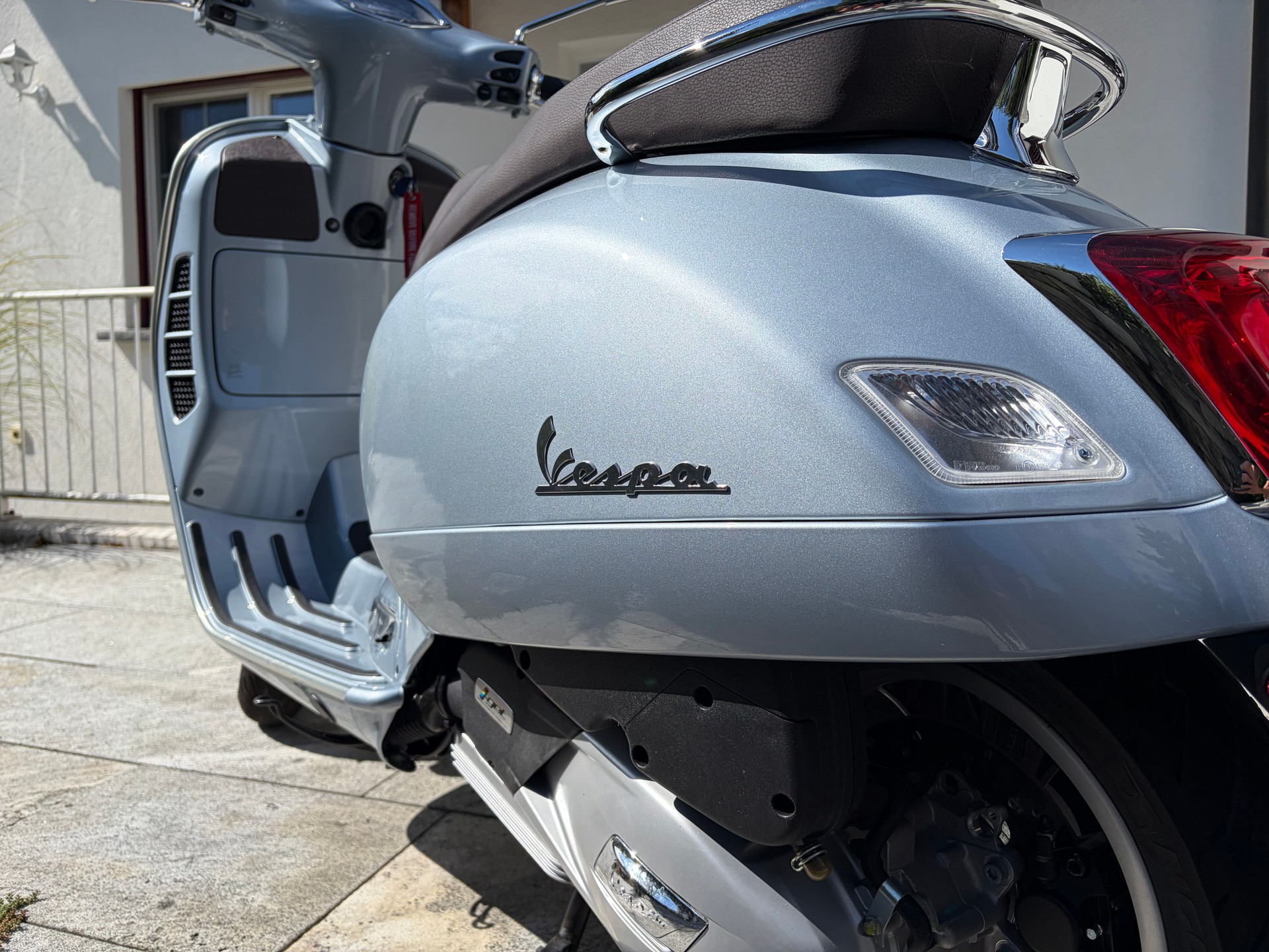 PIAGGIO Vespa GTS 125 ABS-image-5
