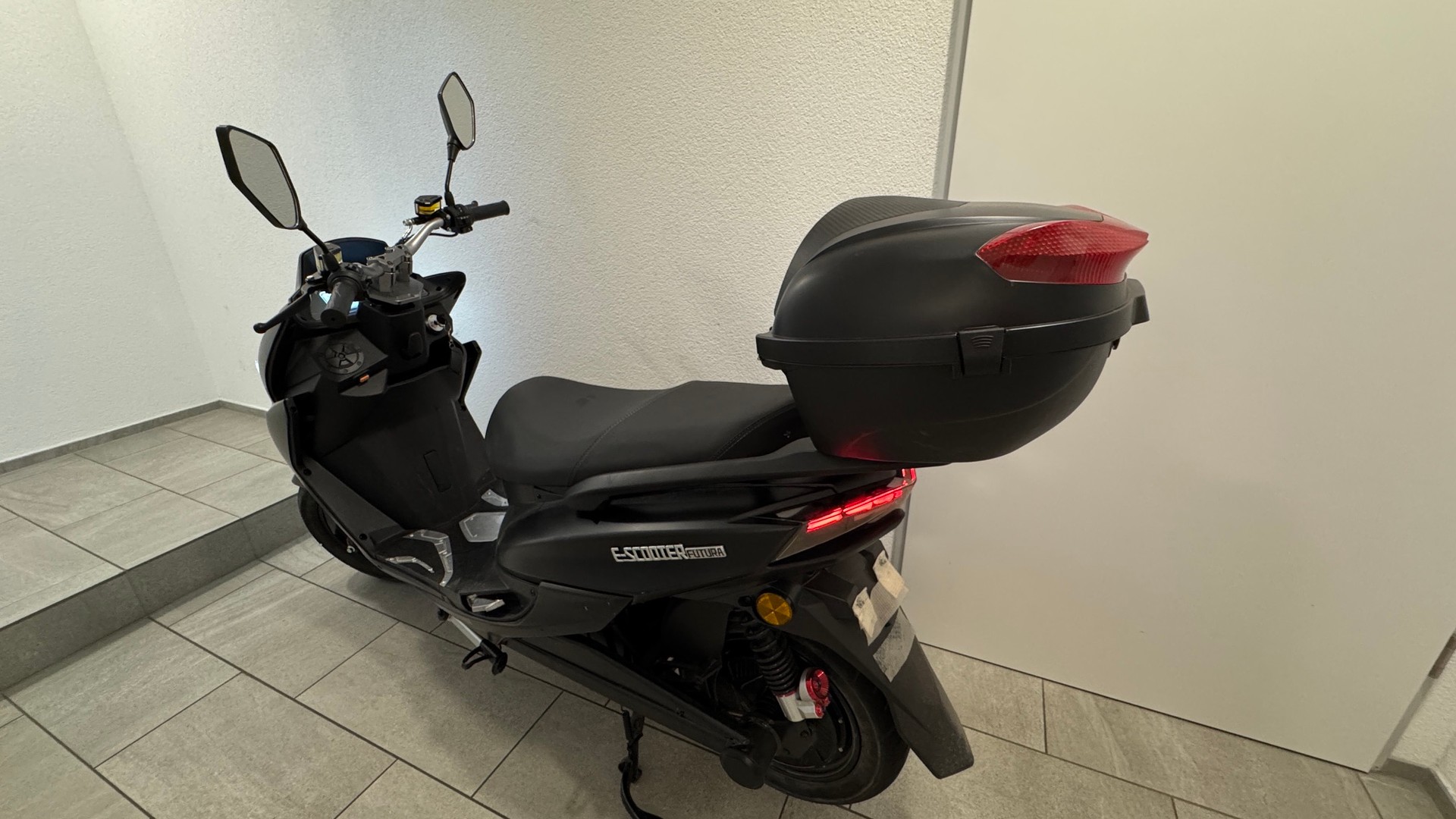 E-SCOOTER Angry Falcon-image-2