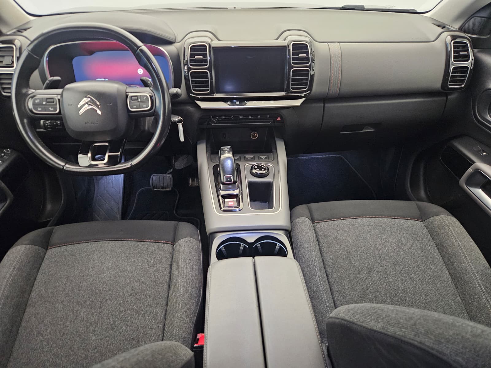 CITROEN C5 Aircross 1.5 BlueHD Feel EAT8-image-9