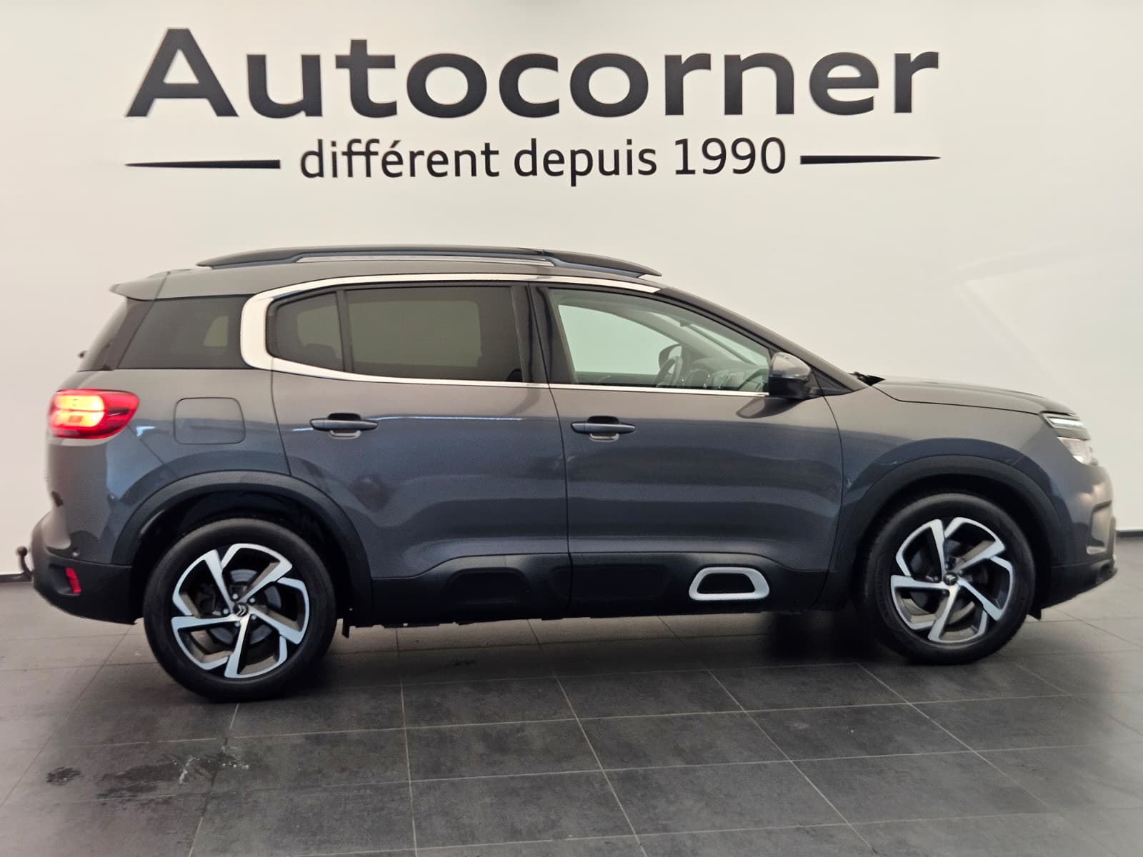 CITROEN C5 Aircross 1.5 BlueHD Feel EAT8-image-5