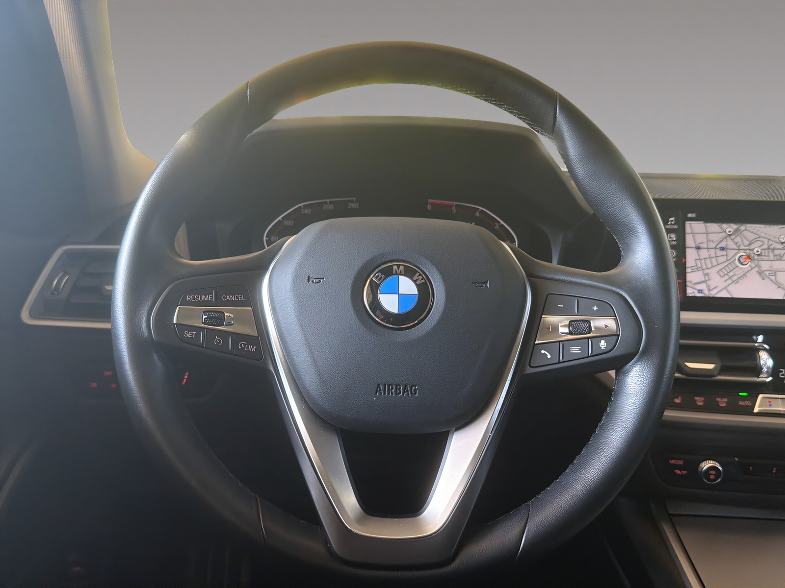 BMW 3er Reihe G21 Touring 320d xDrive-image-8